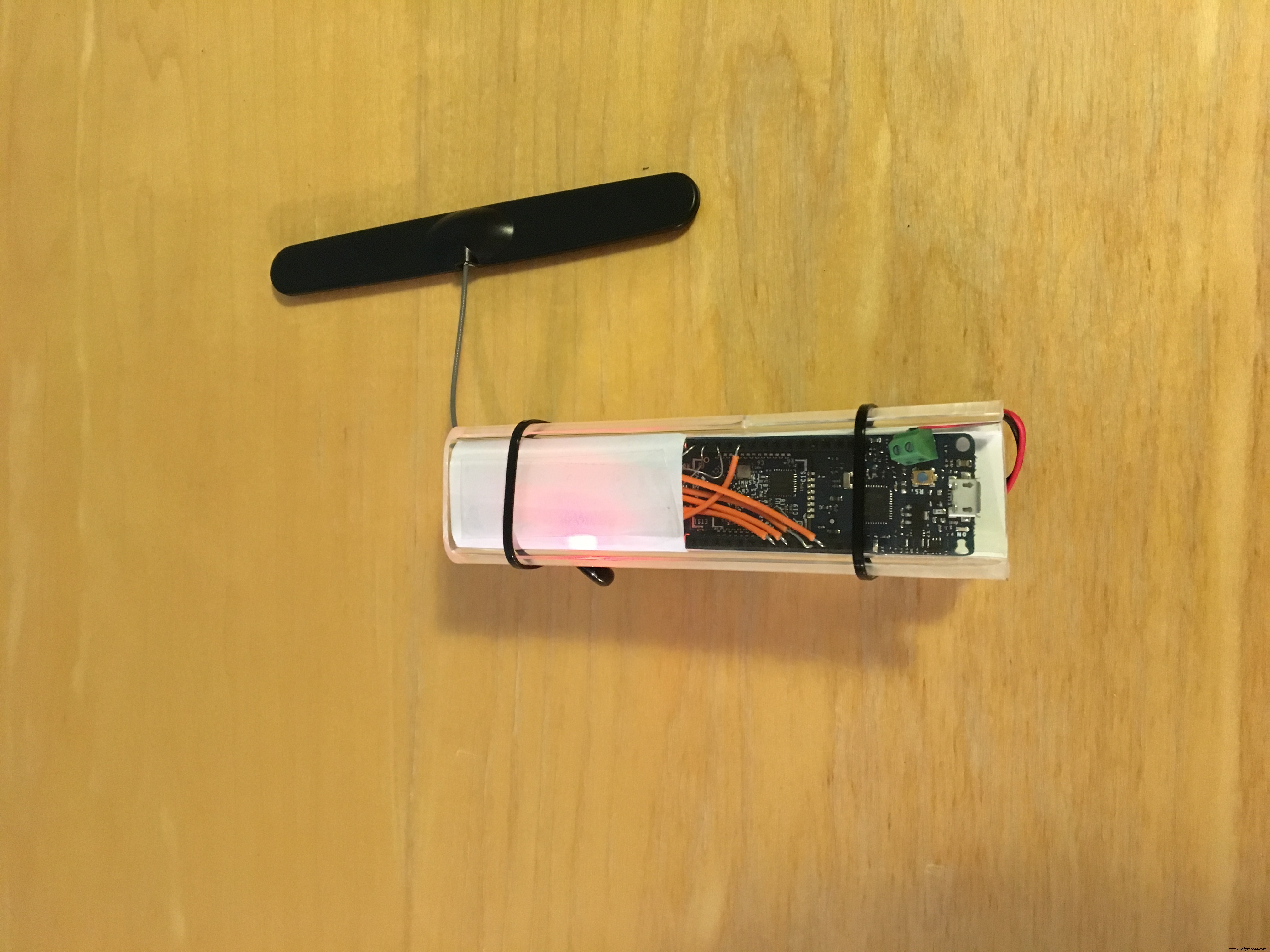 SmartWay: Comprehensive Kit for Vibrating Motor, RGB LED, GPS Module & Arduino MKR Fox 1200 Projects