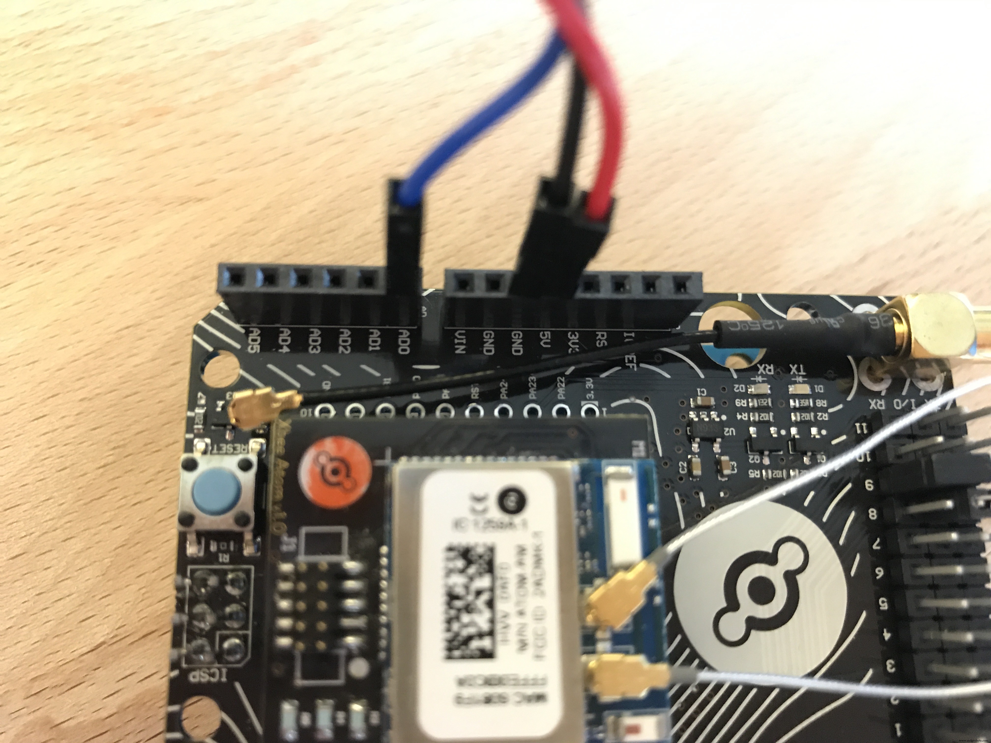 Wireless Soil Moisture Sensor System with Helium & DFRobot – Real‑Time Plant Care