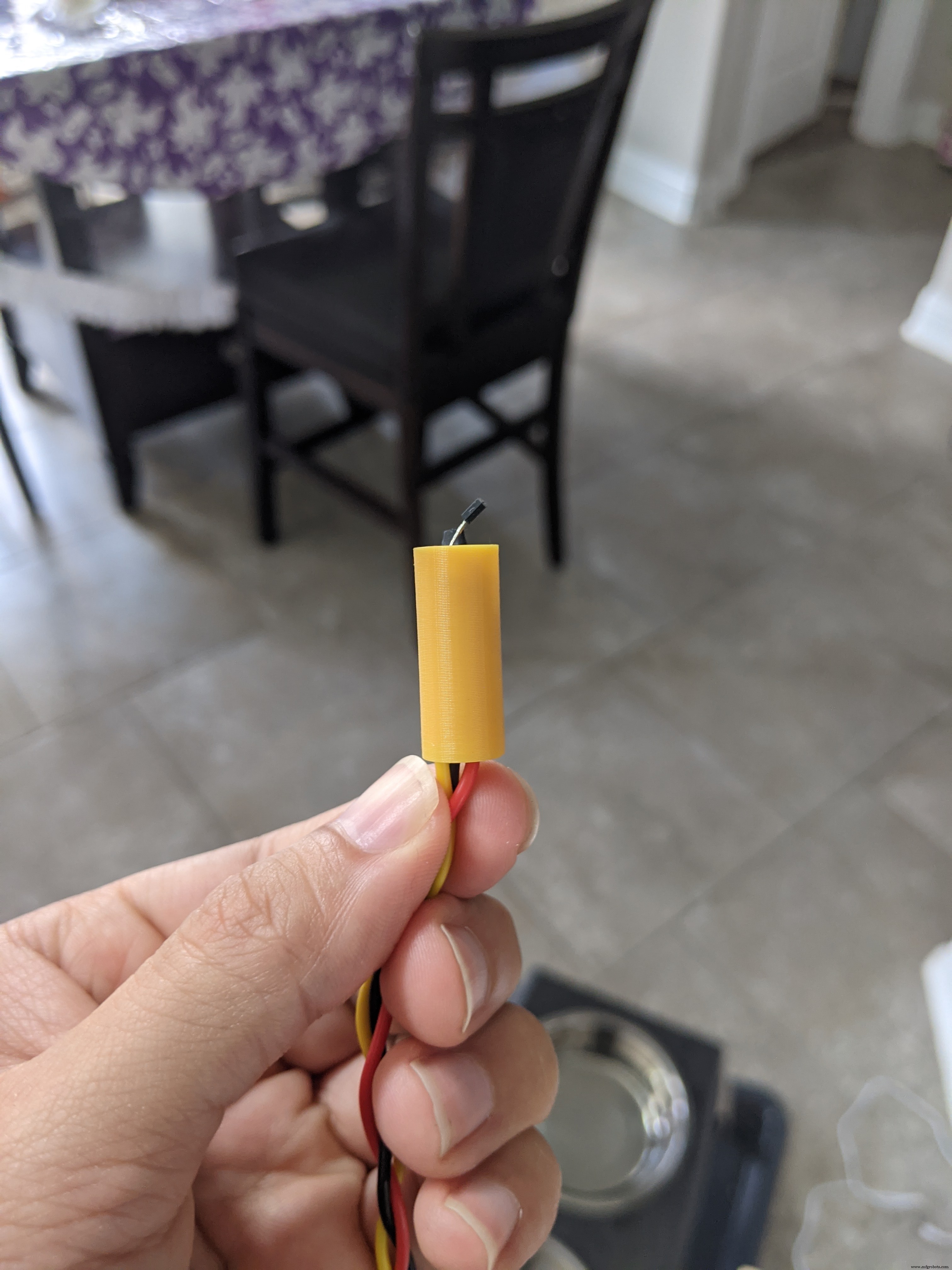 Smart 3D Printed Pet Feeder Powered by Arduino Nano