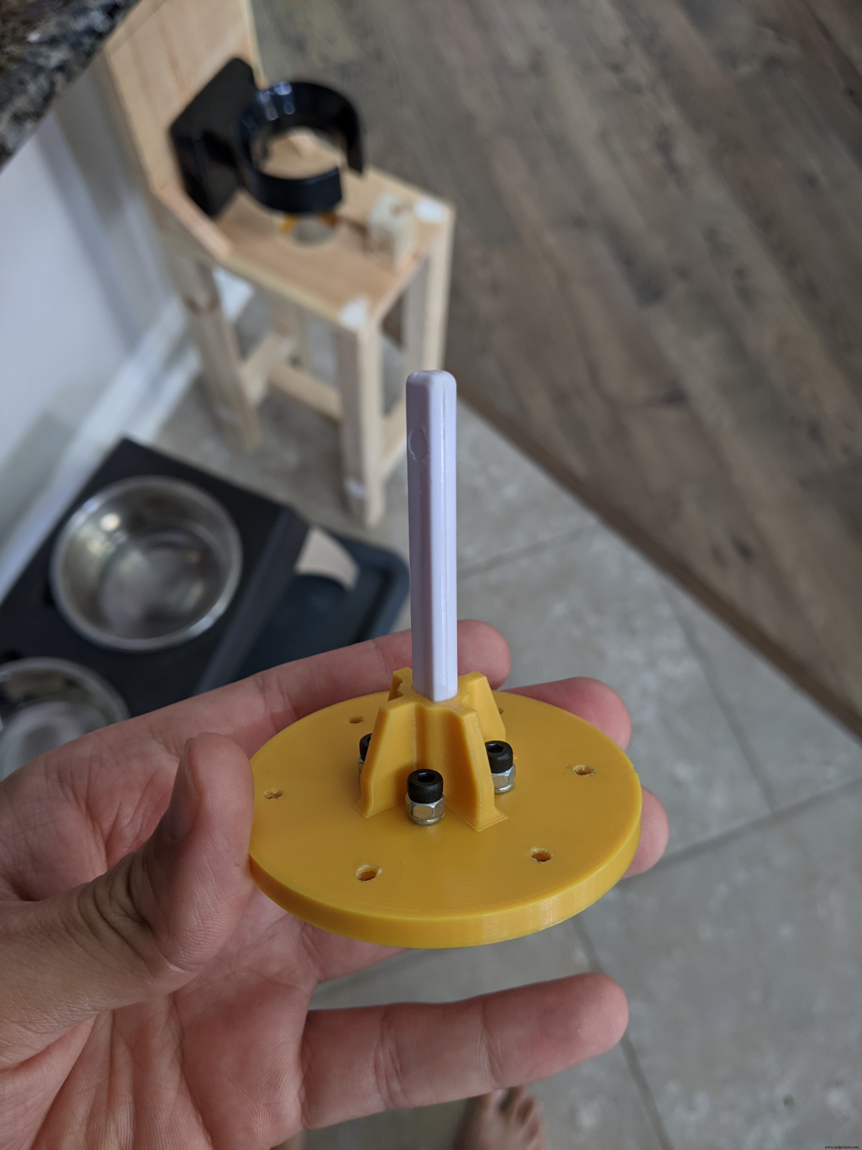 Smart 3D Printed Pet Feeder Powered by Arduino Nano