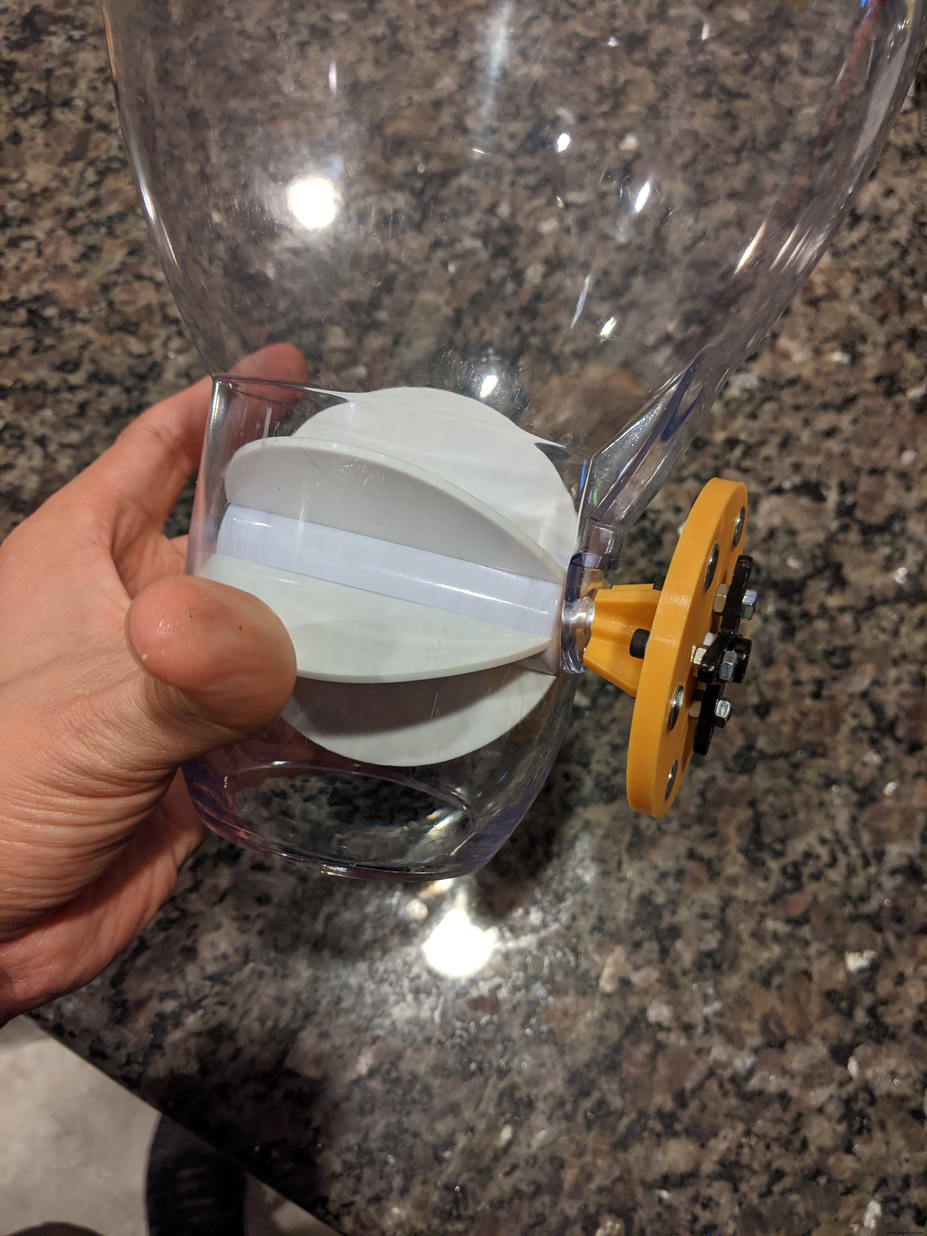 Smart 3D Printed Pet Feeder Powered by Arduino Nano