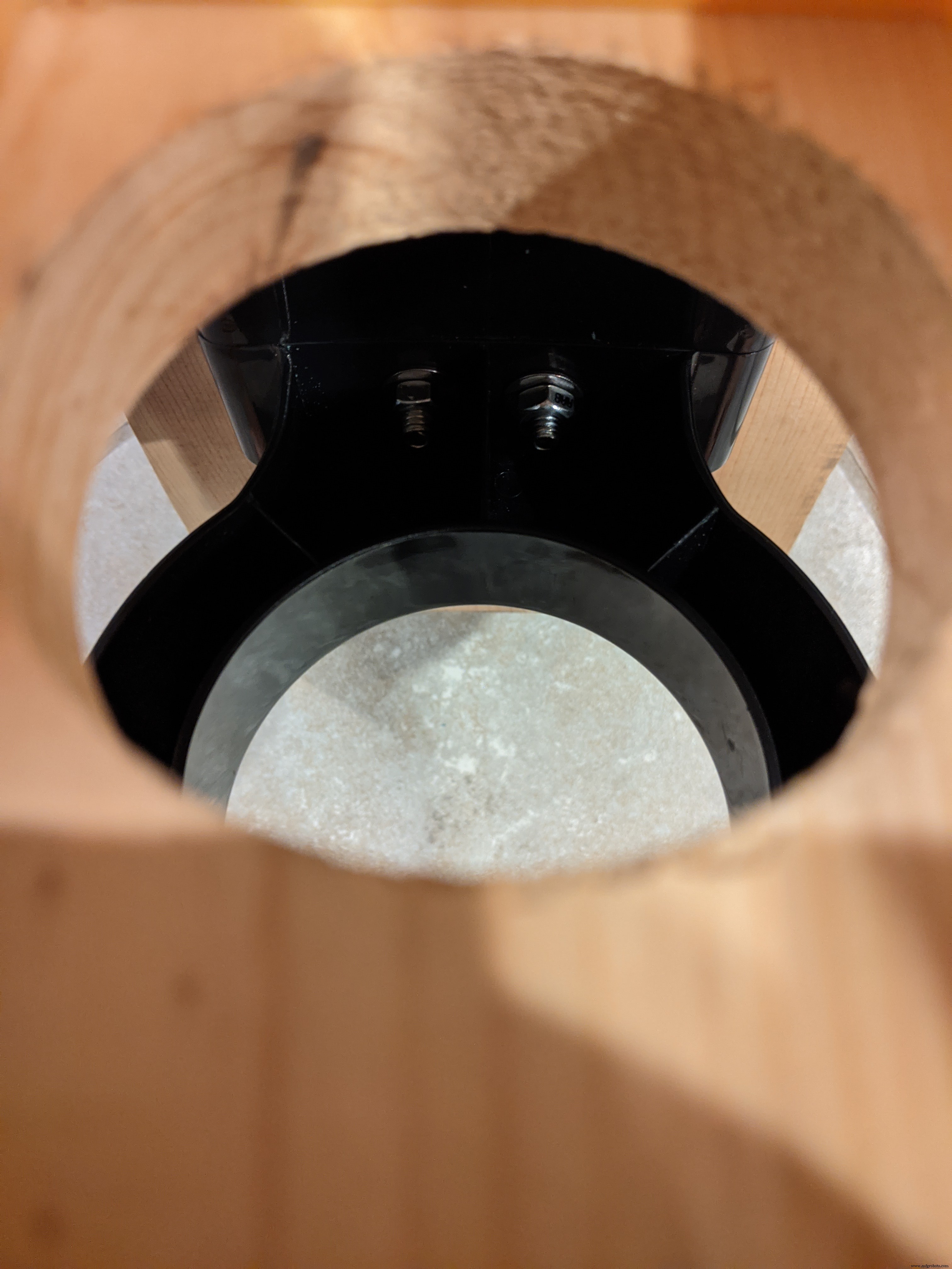 Smart 3D Printed Pet Feeder Powered by Arduino Nano