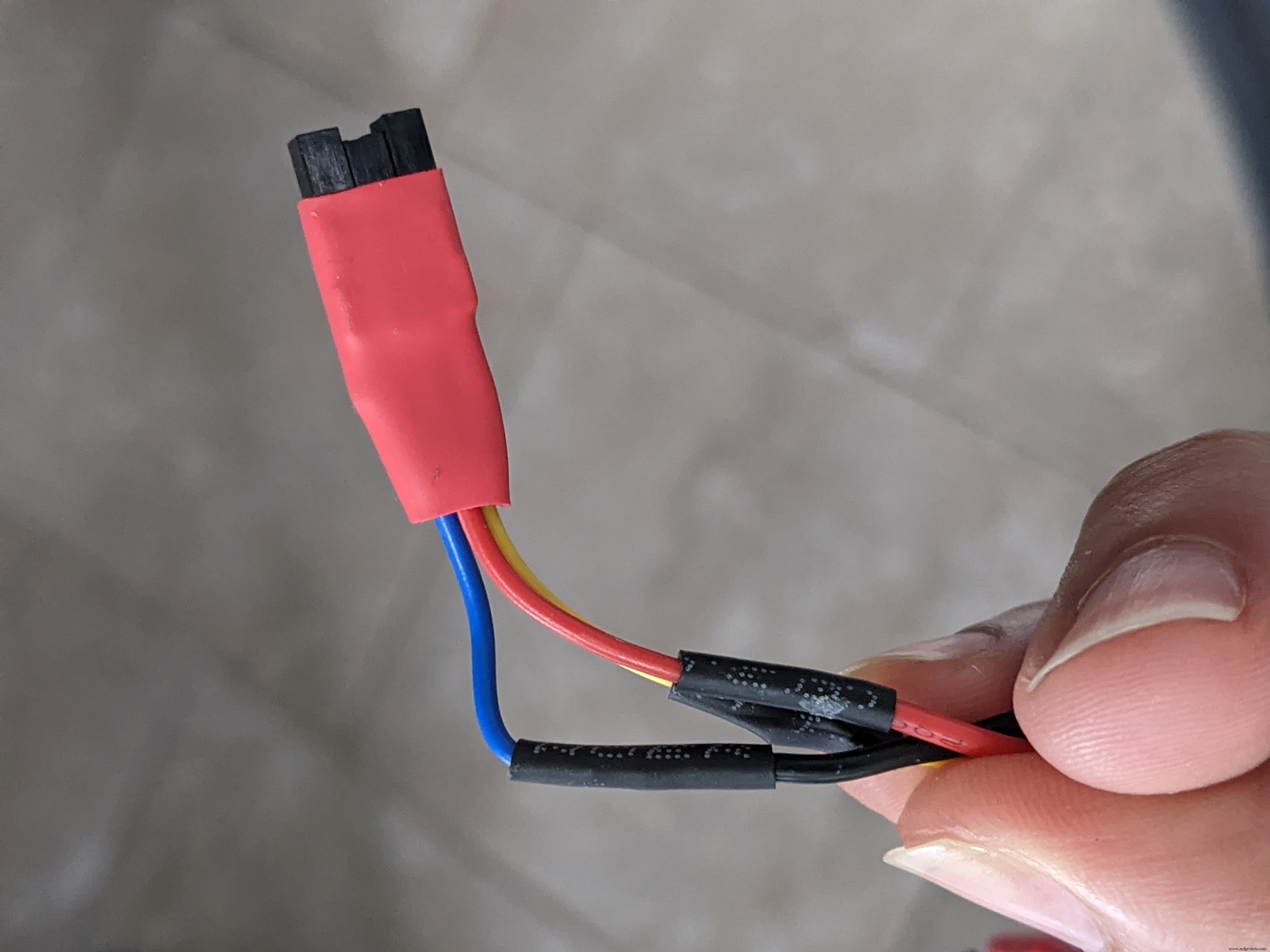 Smart 3D Printed Pet Feeder Powered by Arduino Nano