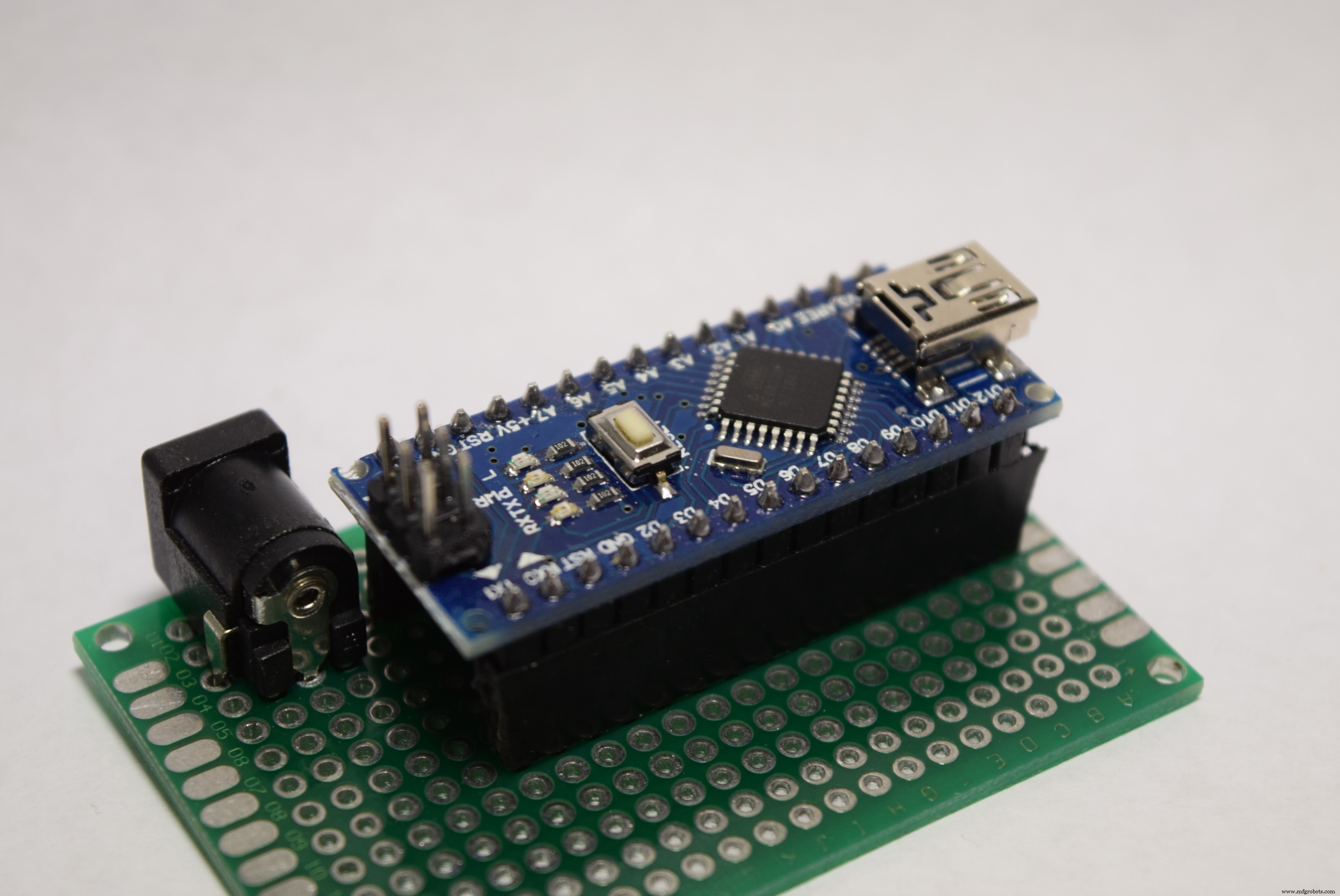 DIY LED Roulette Game – Build a One‑Person Arcade with Arduino Nano