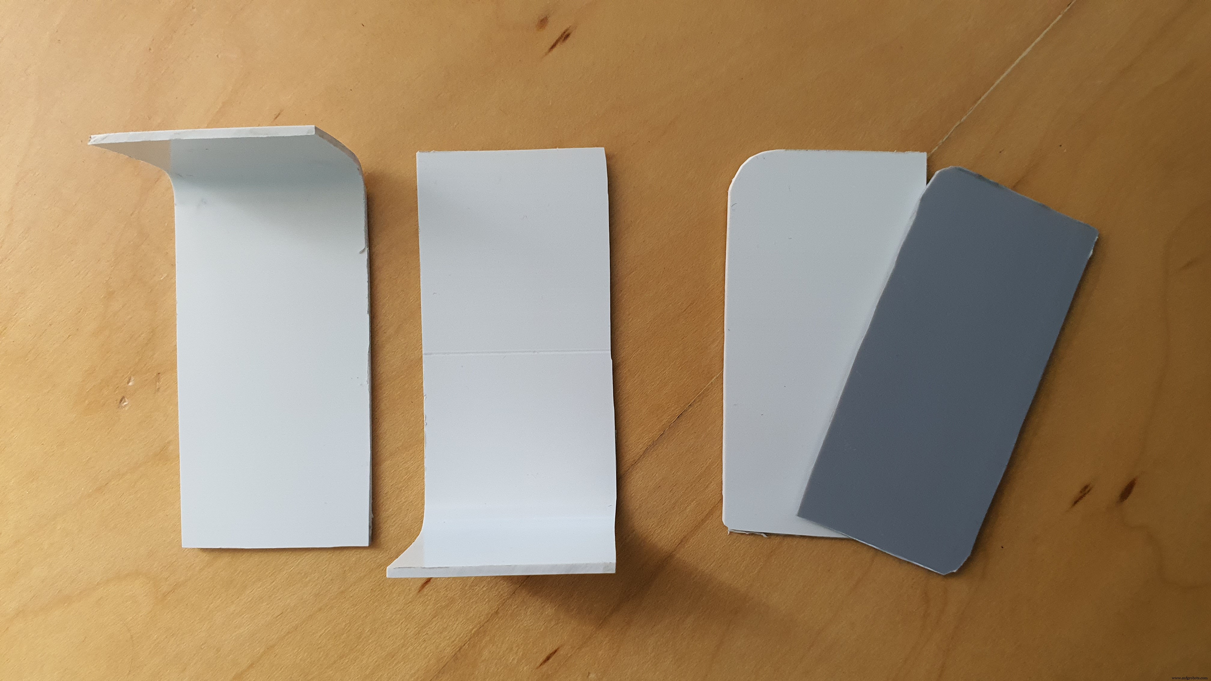 Build a Smart Wristband with Arduino MKR GSM 1400 & Hologram IoT