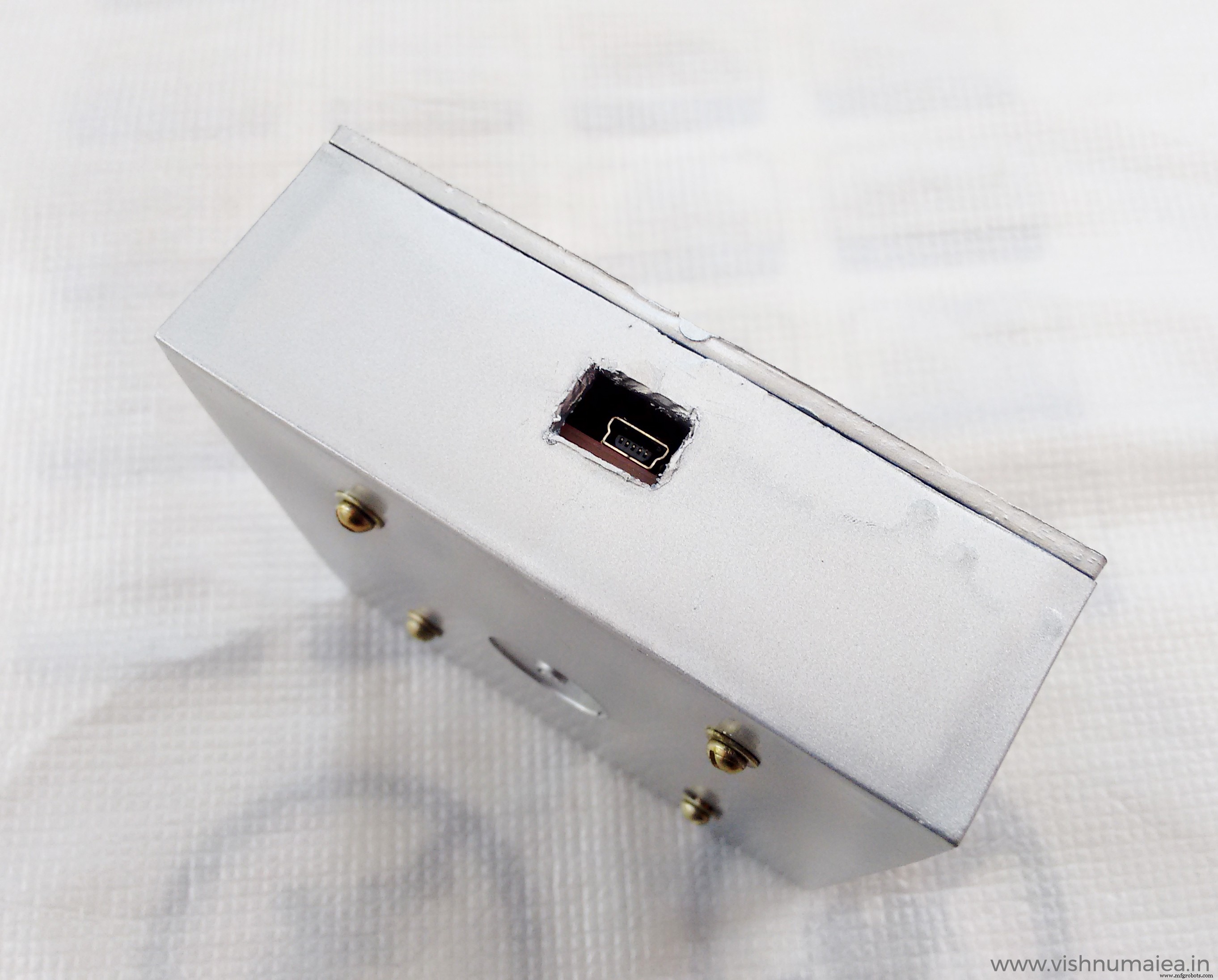 Arduino-Based Birthday Reminder: 50-Year Reliable Solution