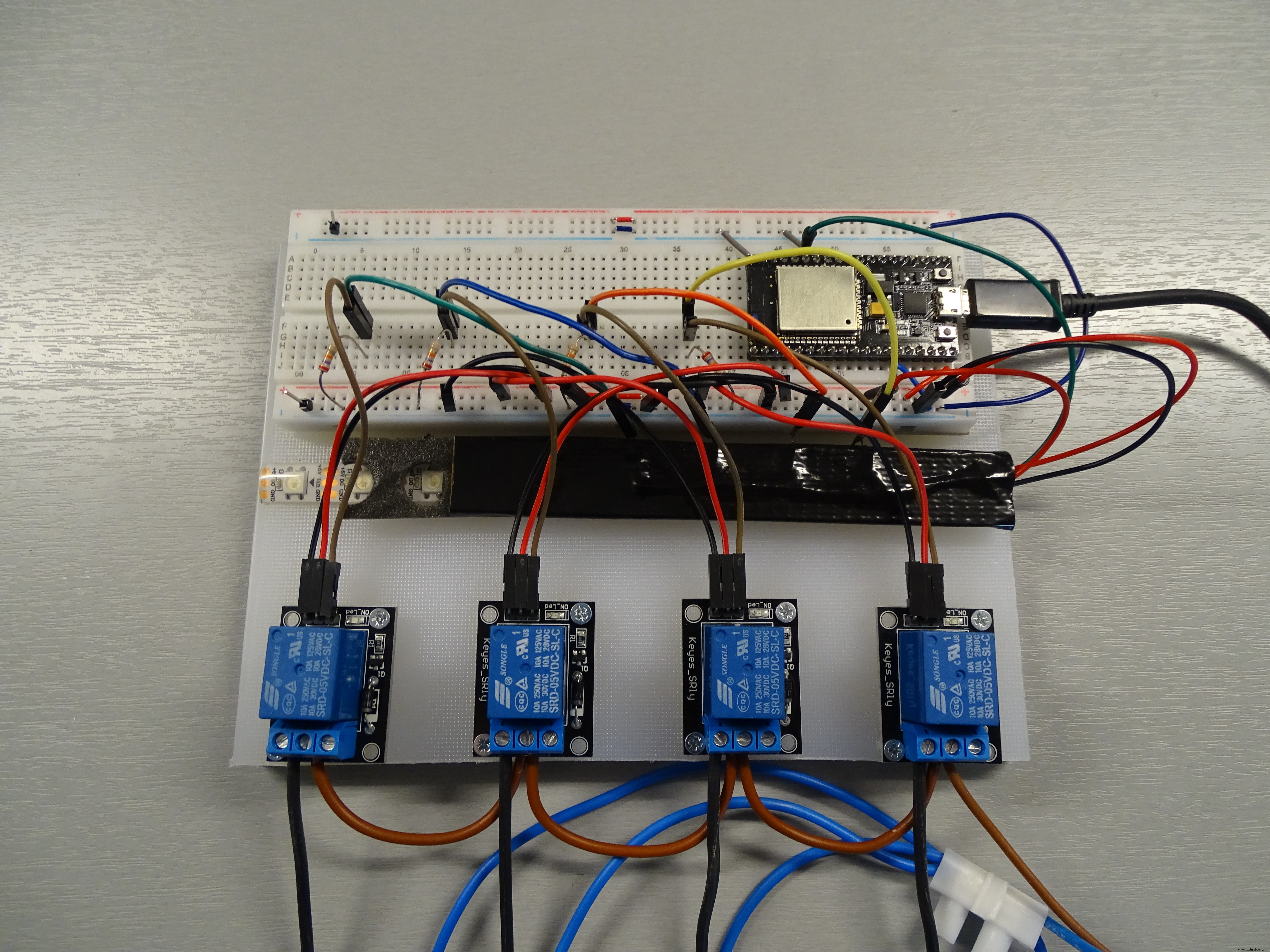 Arduino & NeoPixel Optocouplers: Efficient Control of Multiple Relays