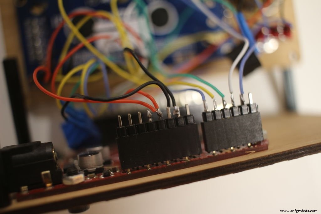 Binary Switch Game – Arduino UNO Project