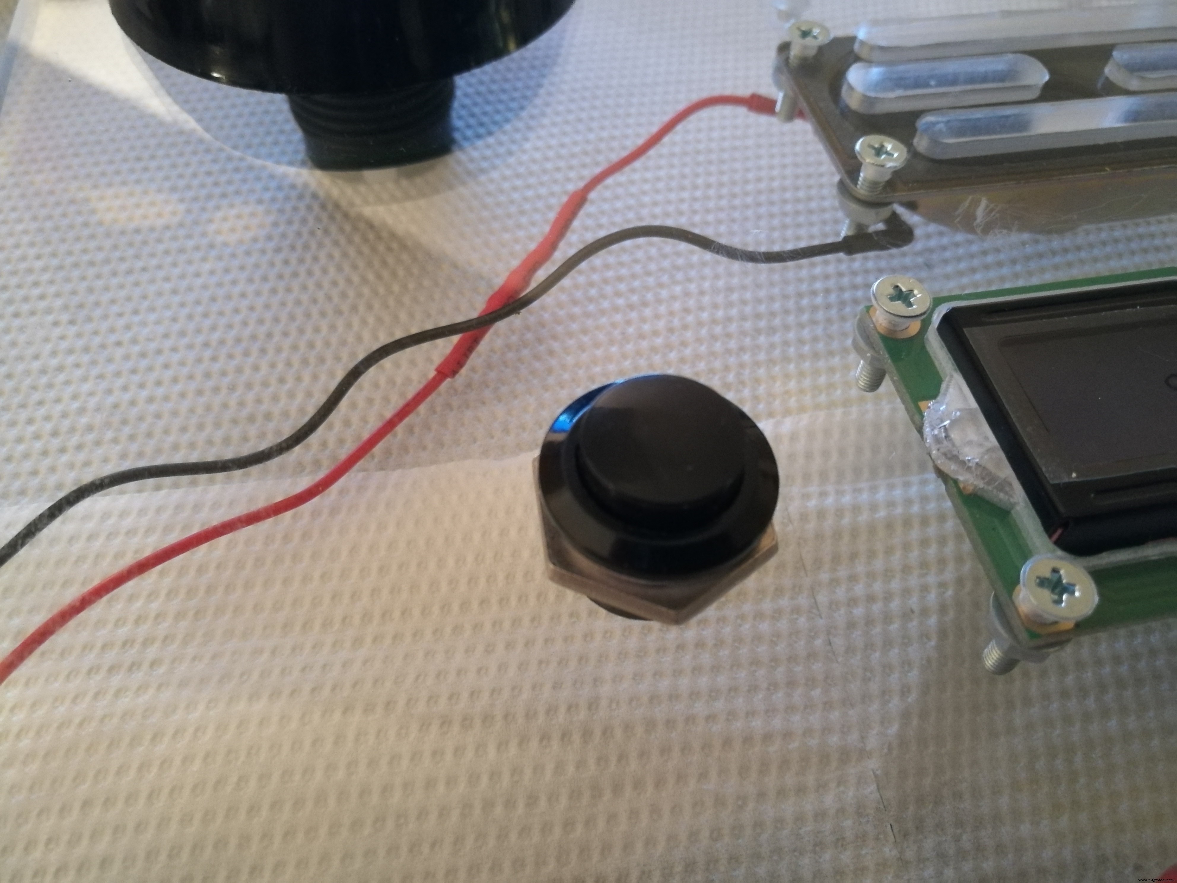 Build an Arduino‑Powered LEGO Arcade Game Box – DIY Kit with Nano, Battery, LCD, and More