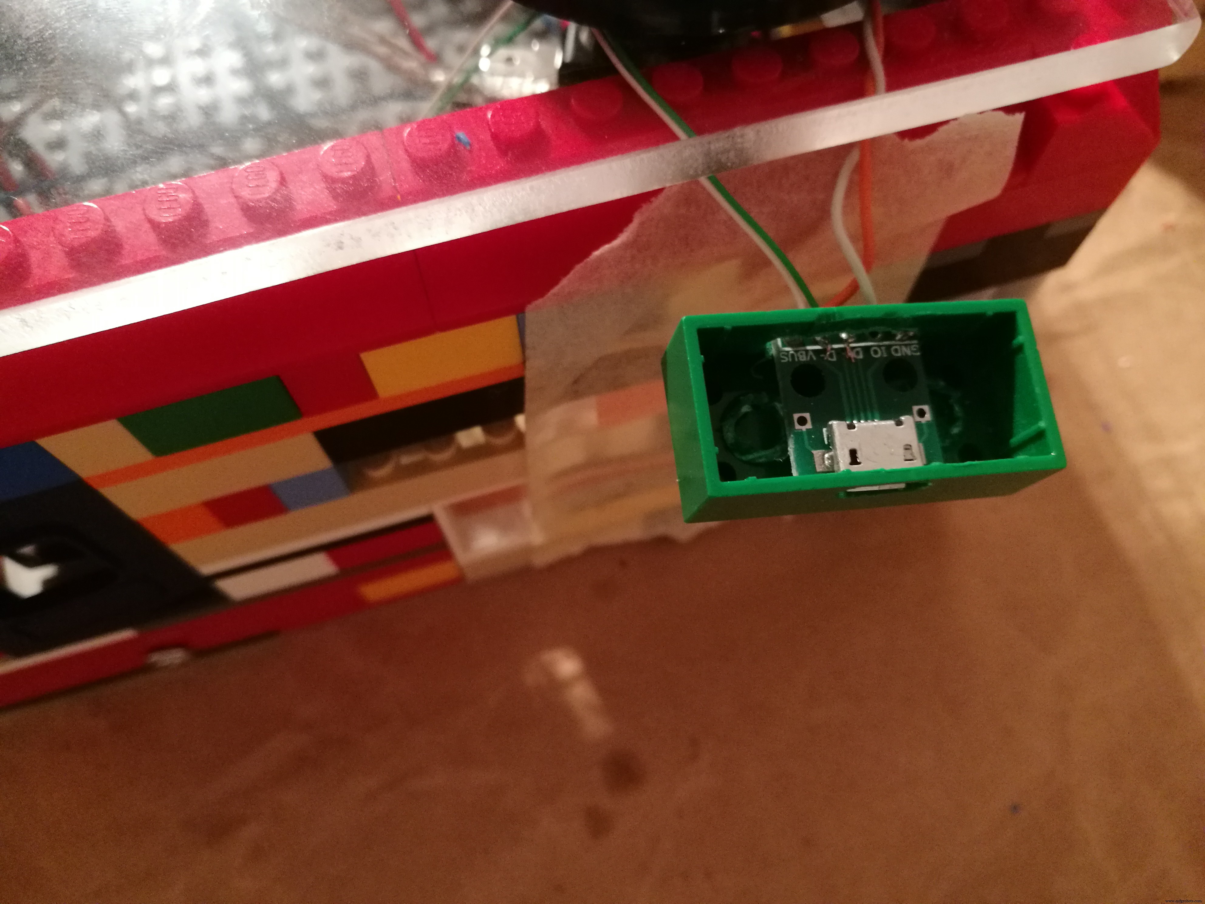 Build an Arduino‑Powered LEGO Arcade Game Box – DIY Kit with Nano, Battery, LCD, and More