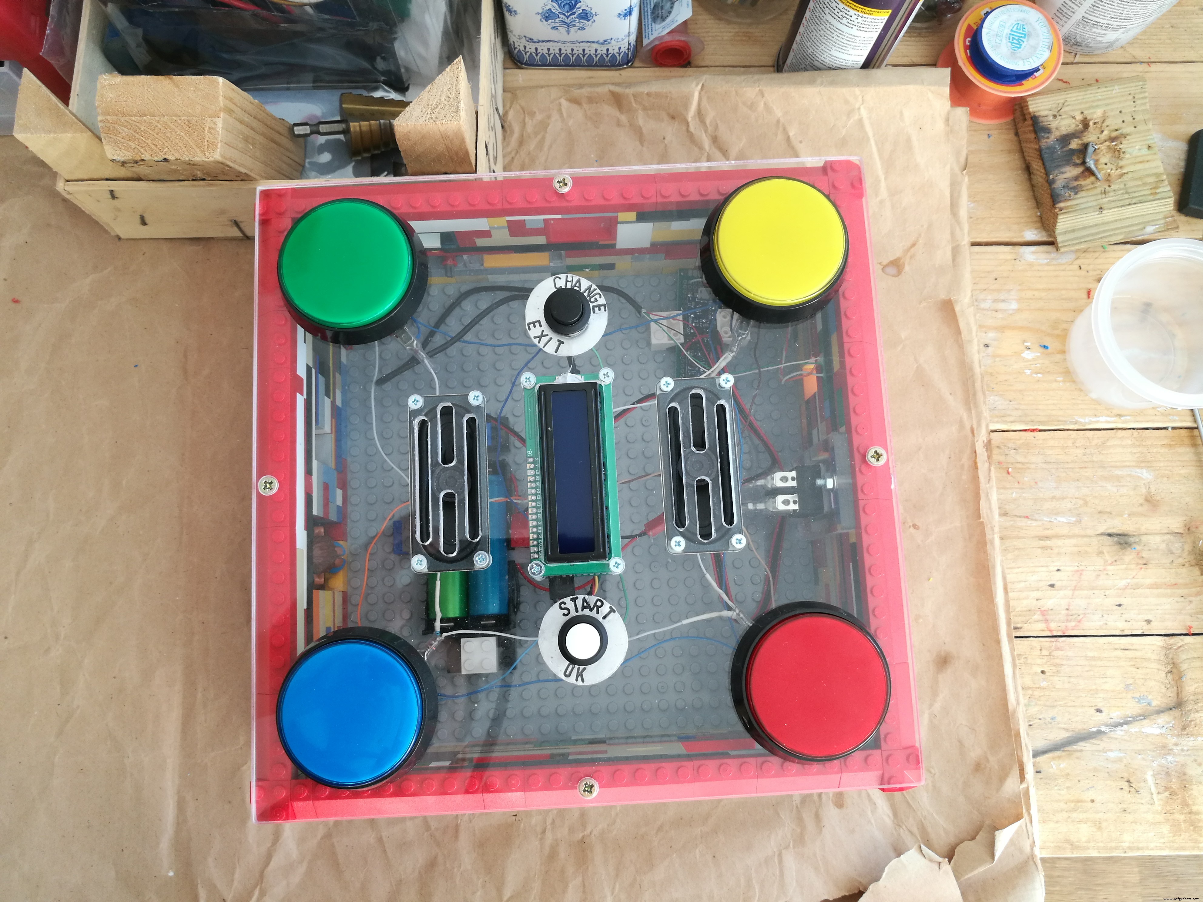 Build an Arduino‑Powered LEGO Arcade Game Box – DIY Kit with Nano, Battery, LCD, and More