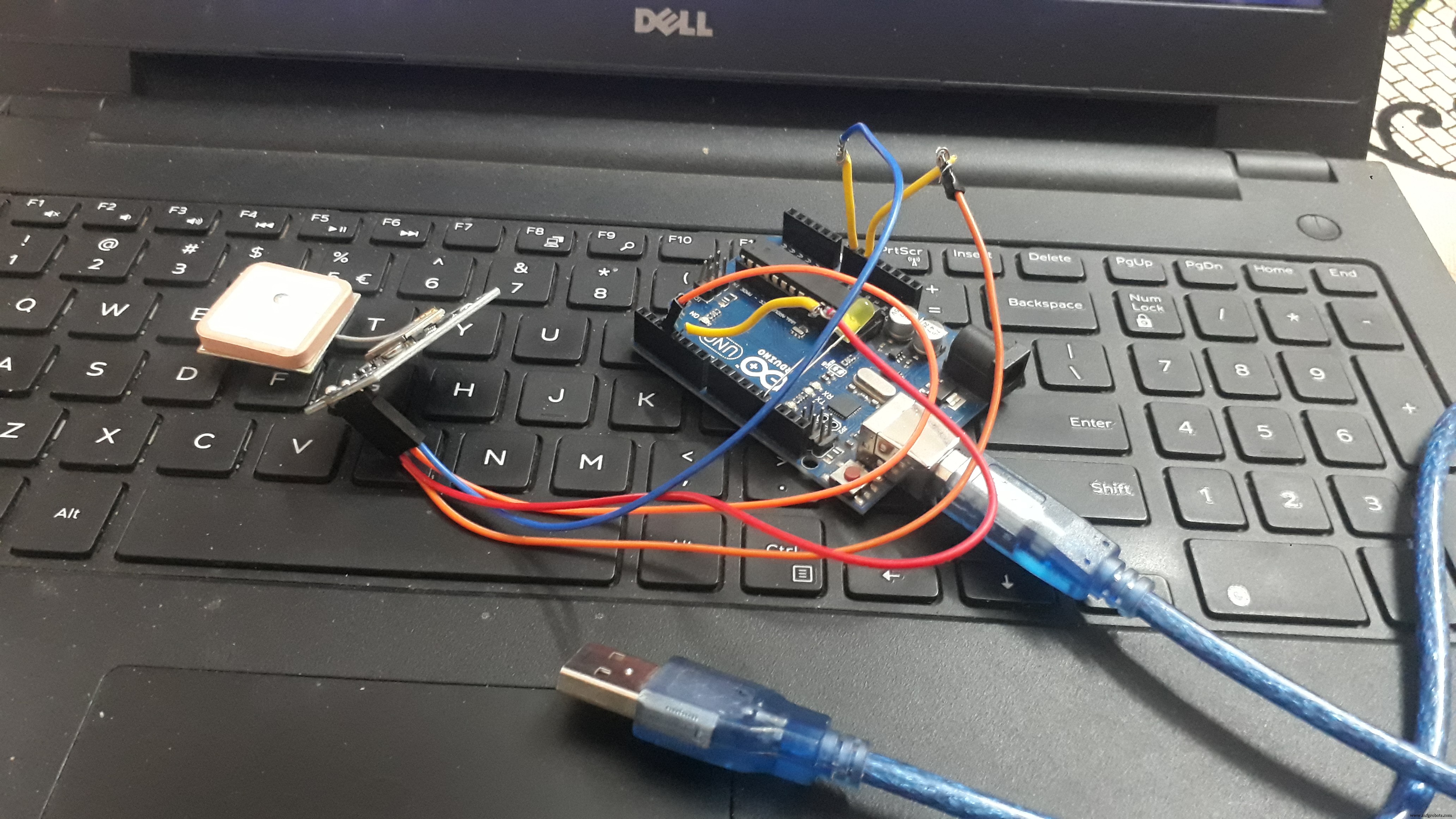 Build a GPS Destination Notifier with Arduino UNO & NEO‑6M Module