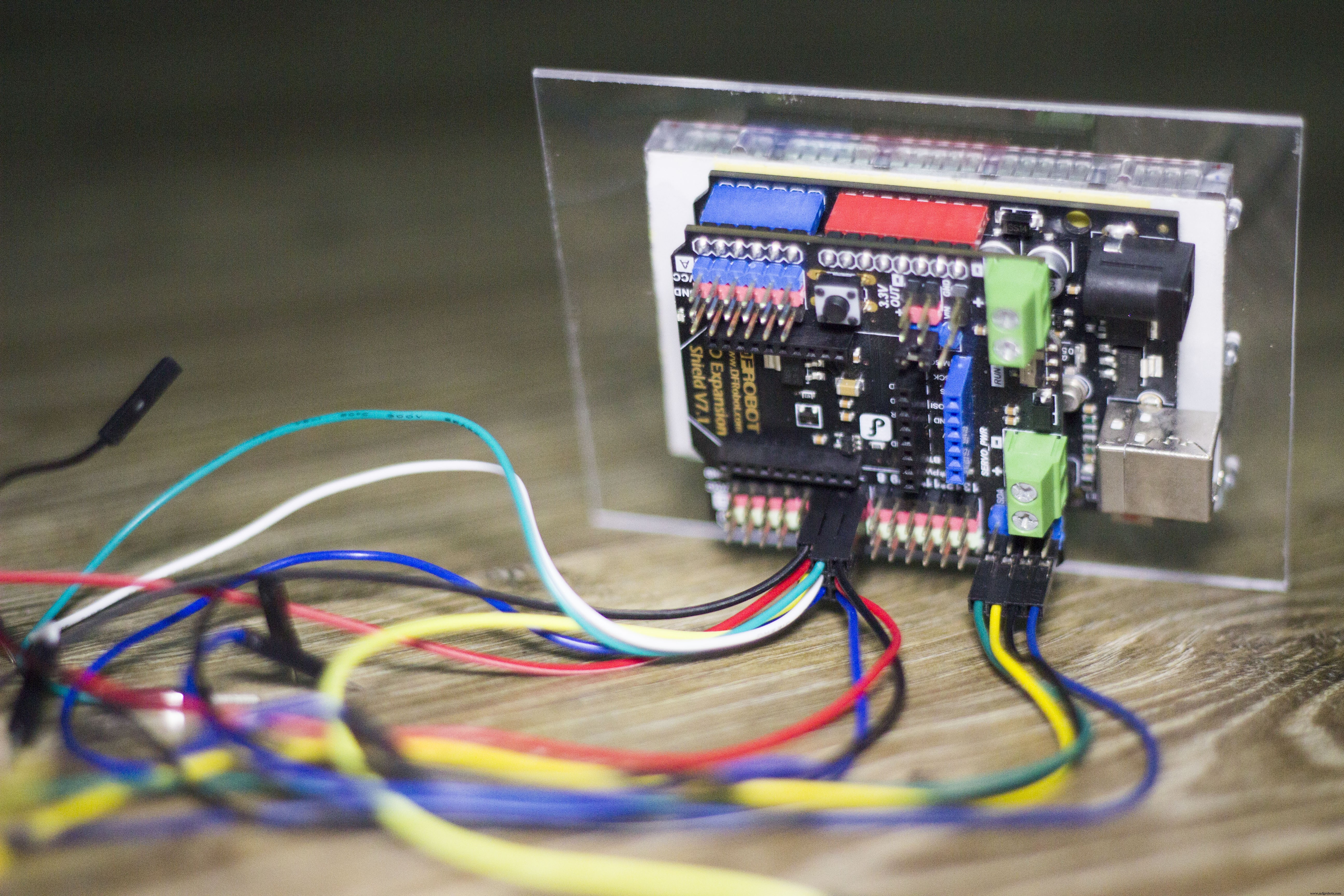 DIY Candy Dispenser with Arduino: Build a Smart Snack Machine