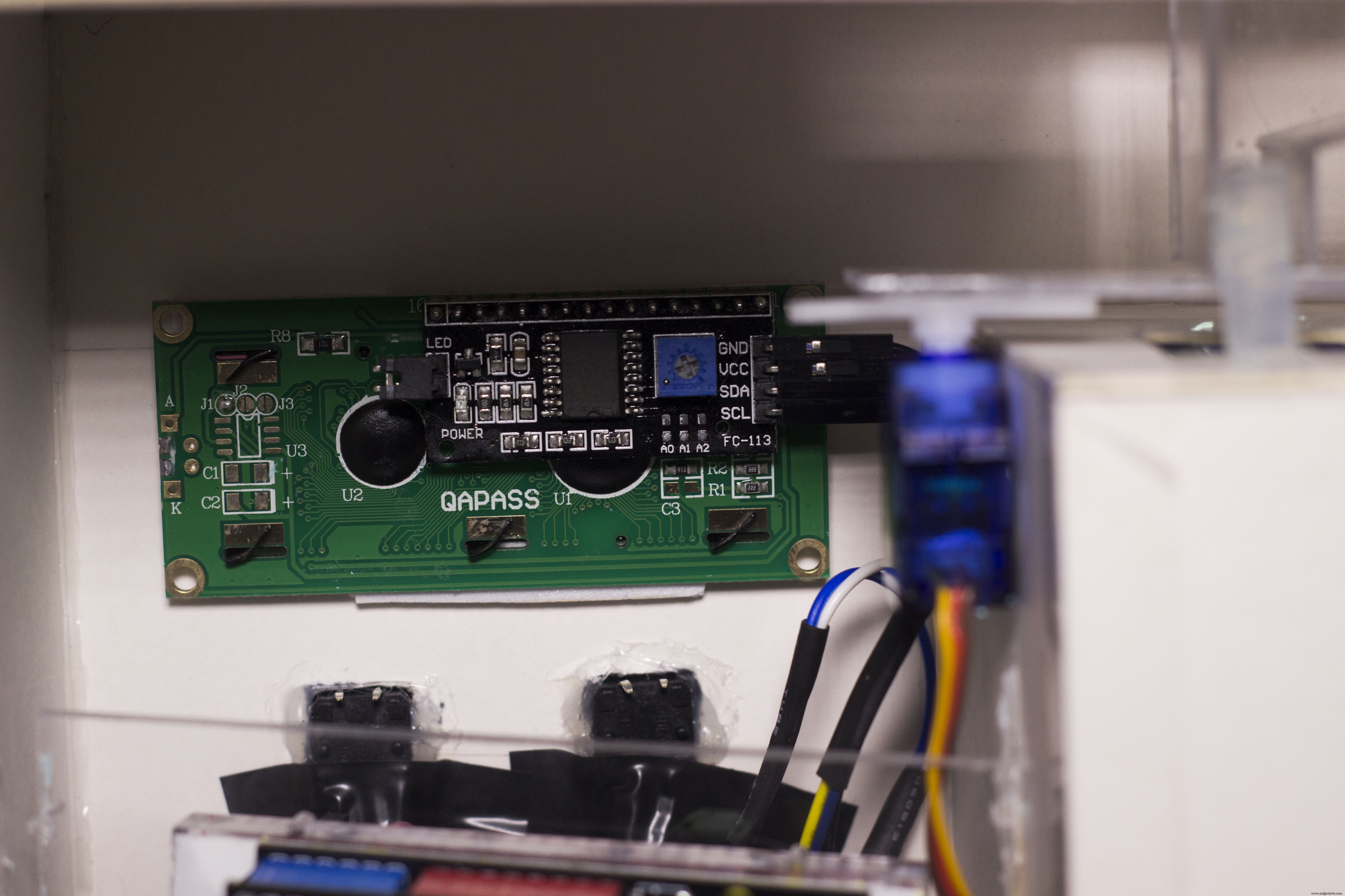 DIY Candy Dispenser with Arduino: Build a Smart Snack Machine