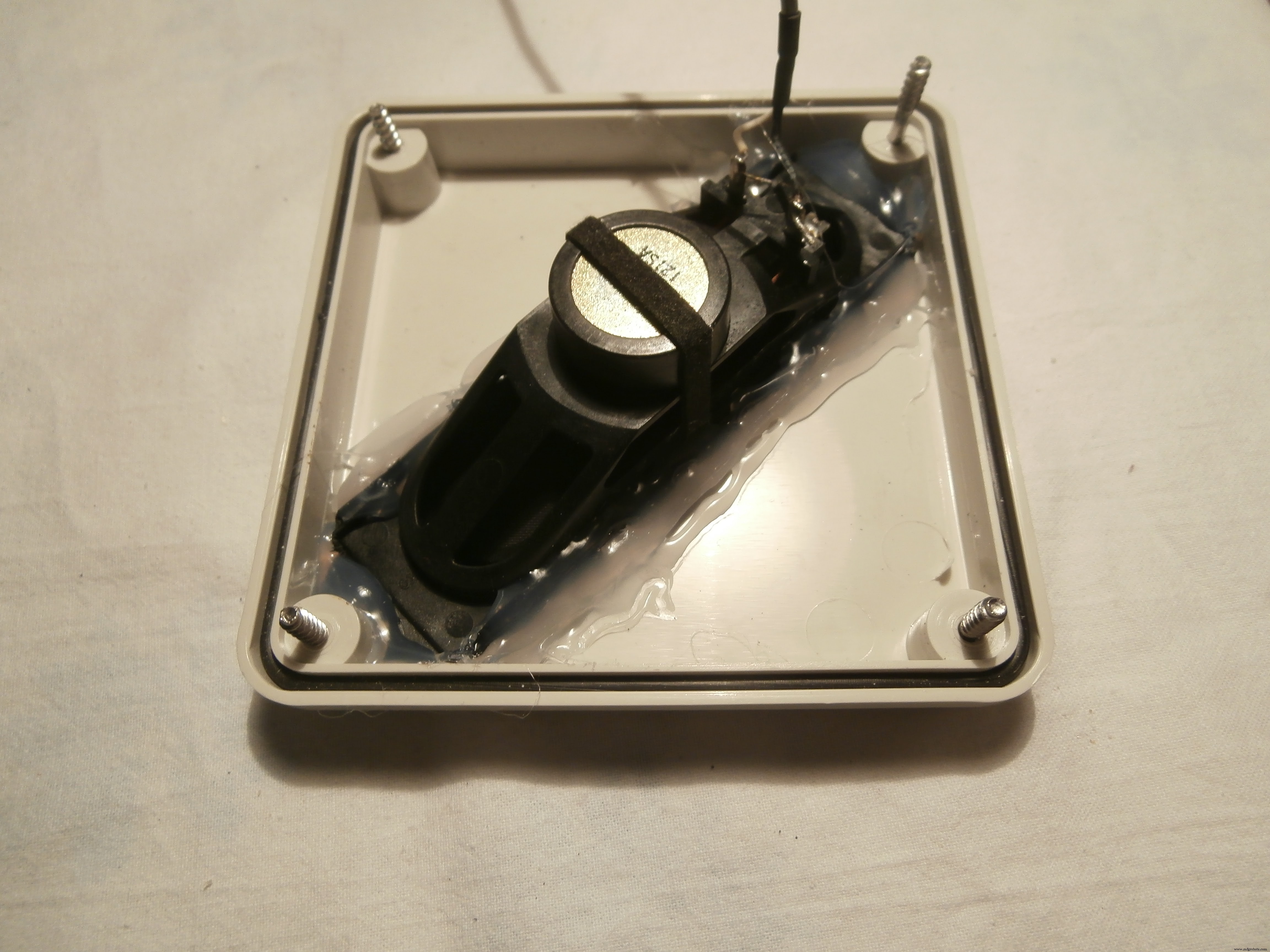 ArduRadio Alarm Clock: DIY Arduino-Based FM Radio & Alarm System