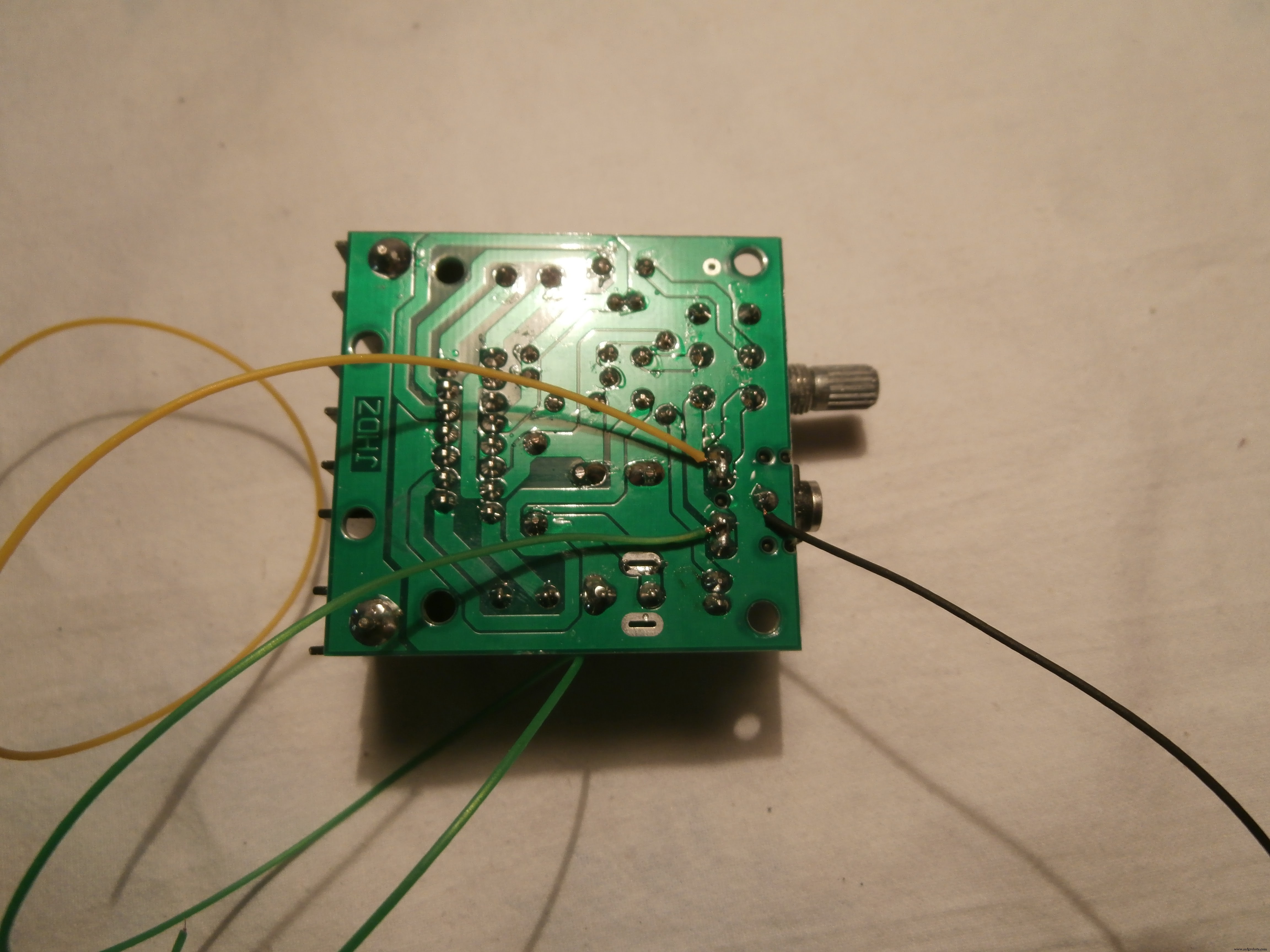 ArduRadio Alarm Clock: DIY Arduino-Based FM Radio & Alarm System