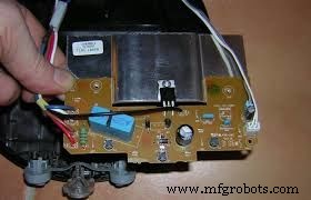 DIY Automatic Coffee Machine: Arduino, Bluetooth, and Android App