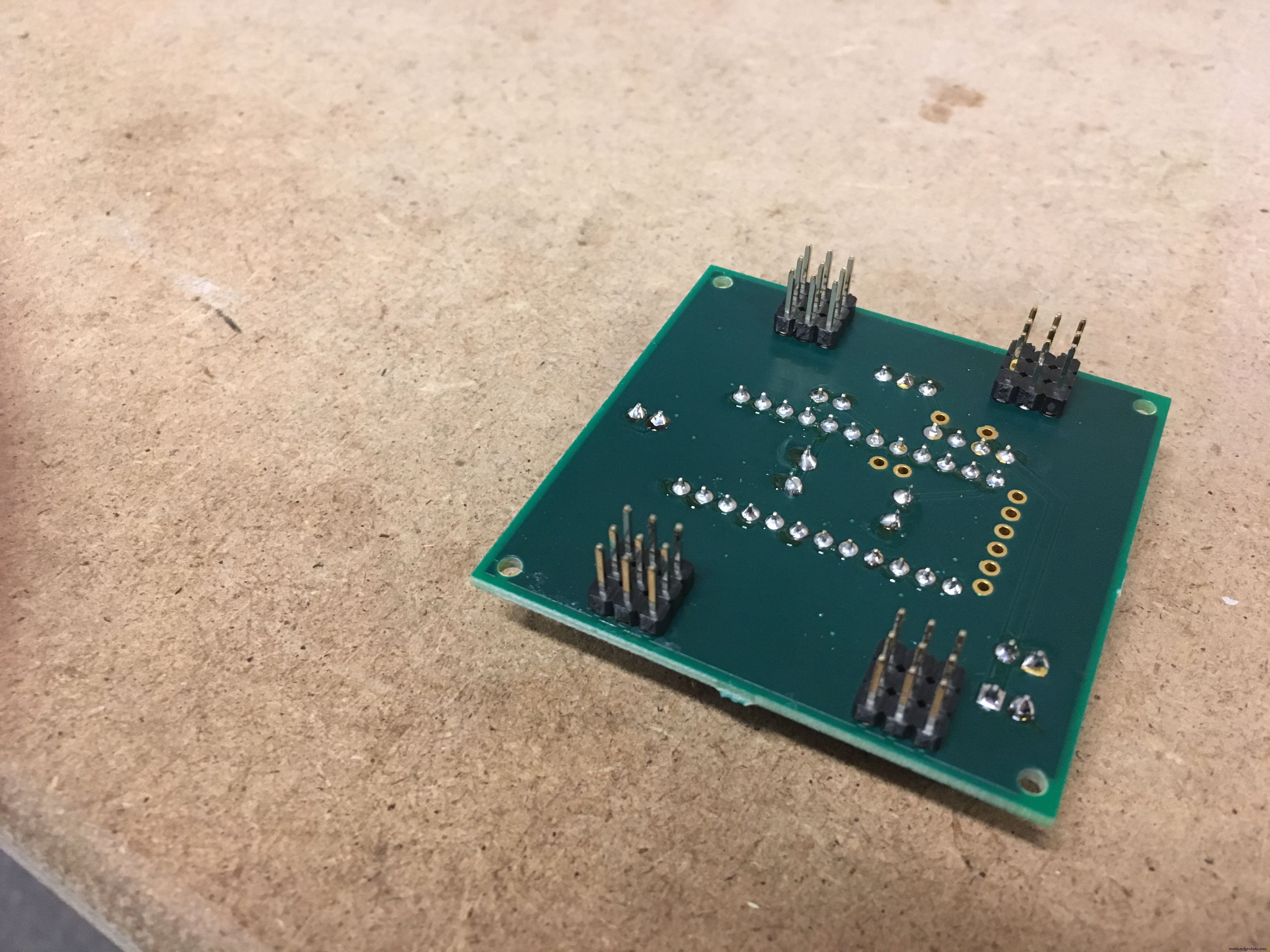 KITtyBot: DIY Smart Robot Kit with Arduino Pro Mini, Servos, IR Control & Power Supply