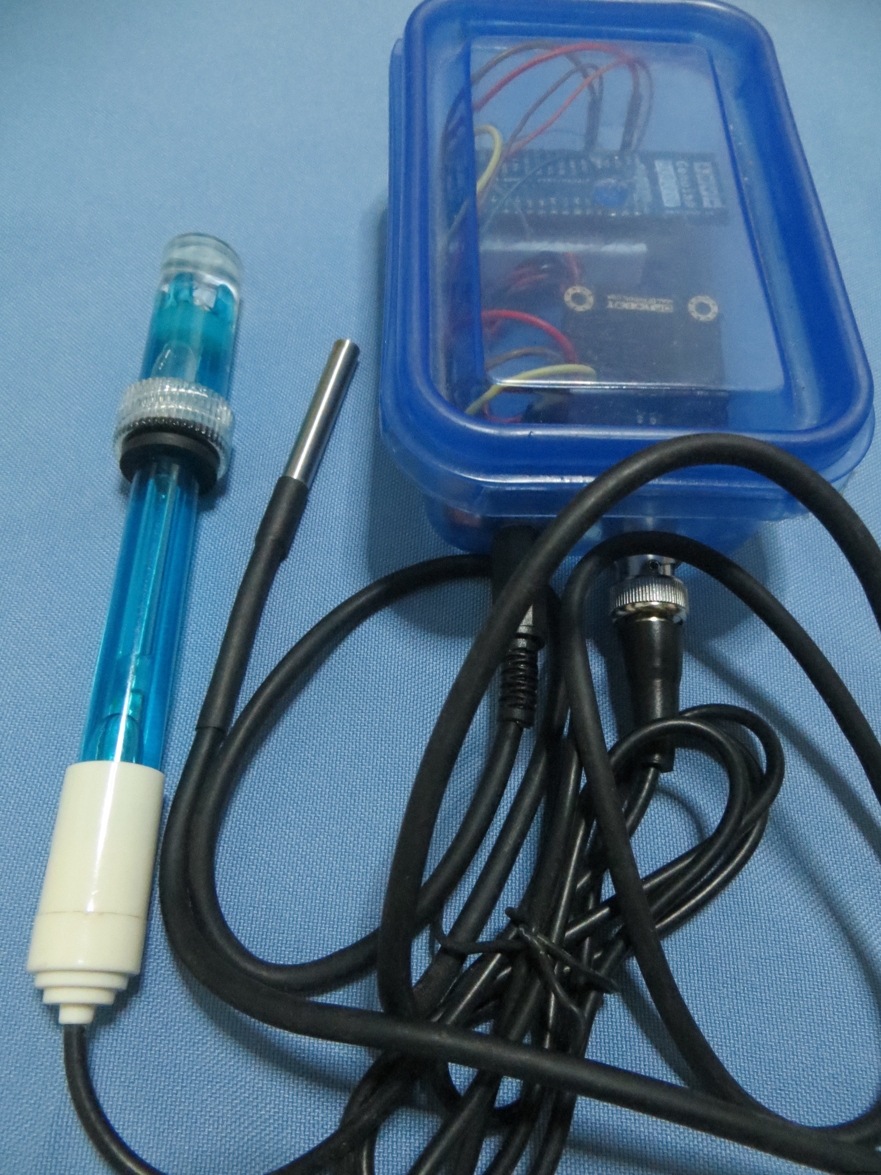 Real‑Time Swimming Pool Monitoring with Arduino MKR1000 & Samsung ARTIK Cloud