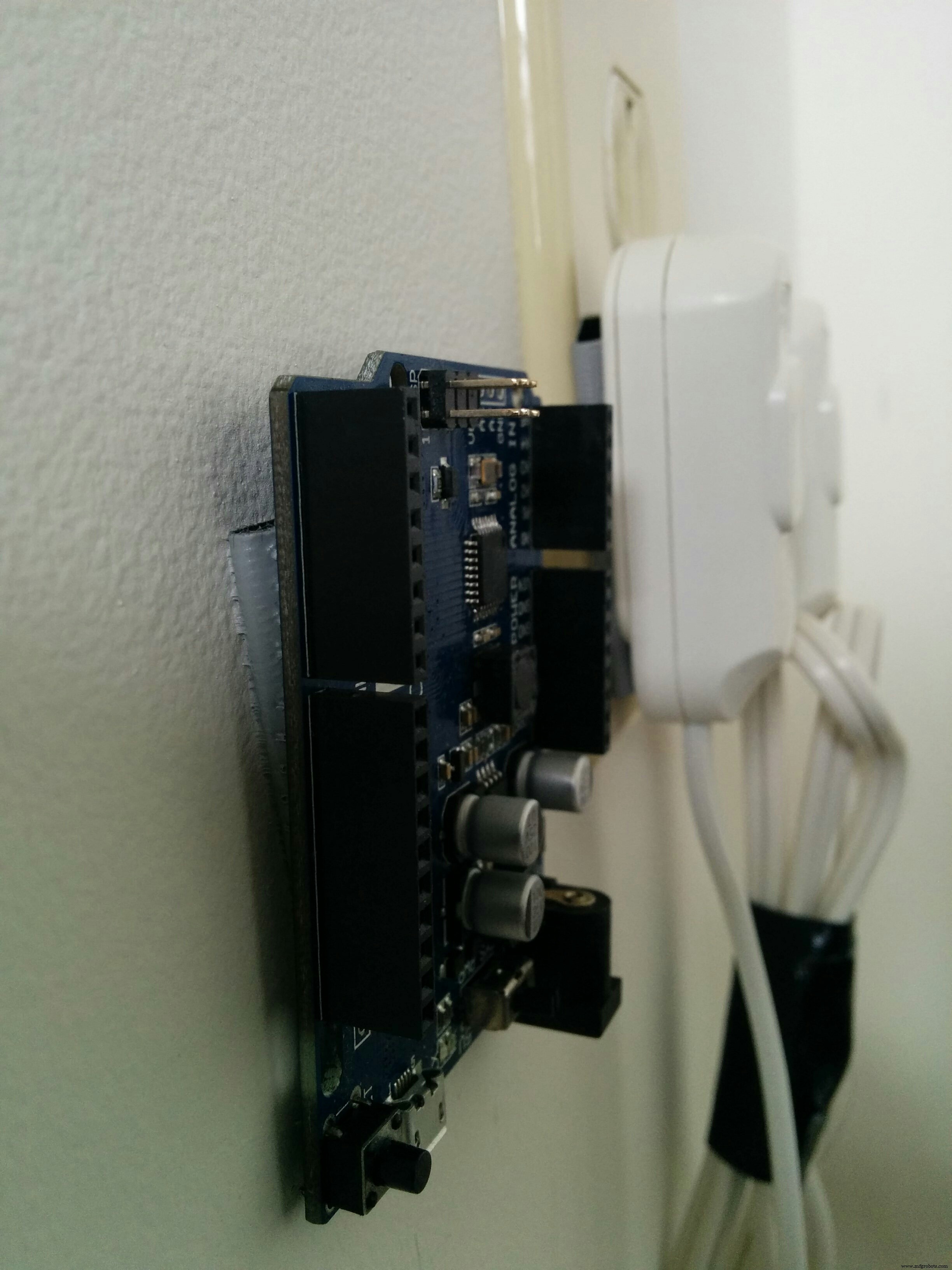 Automate Home Power Outlets with Windows 10 IoT Core, Raspberry Pi, and Arduino