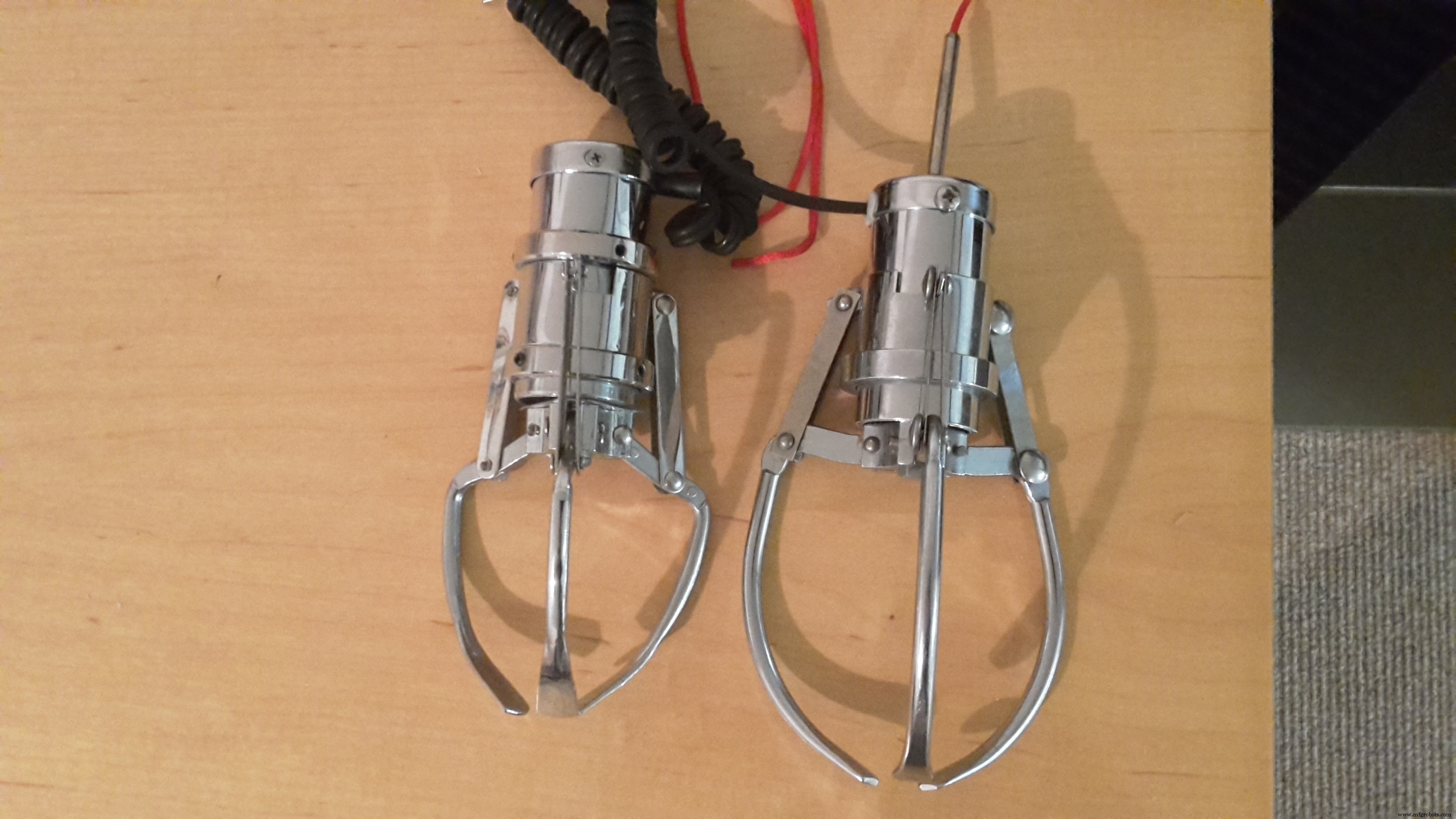 DIY Arduino Claw Machine – Build Your Own Arcade Toy