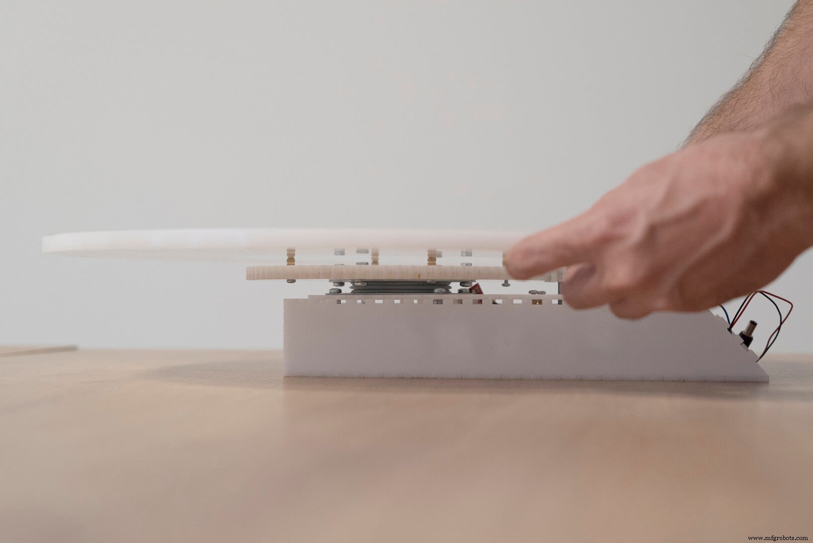 Professional 360° Photography Turntable – Automated Rotation for Stunning Captures