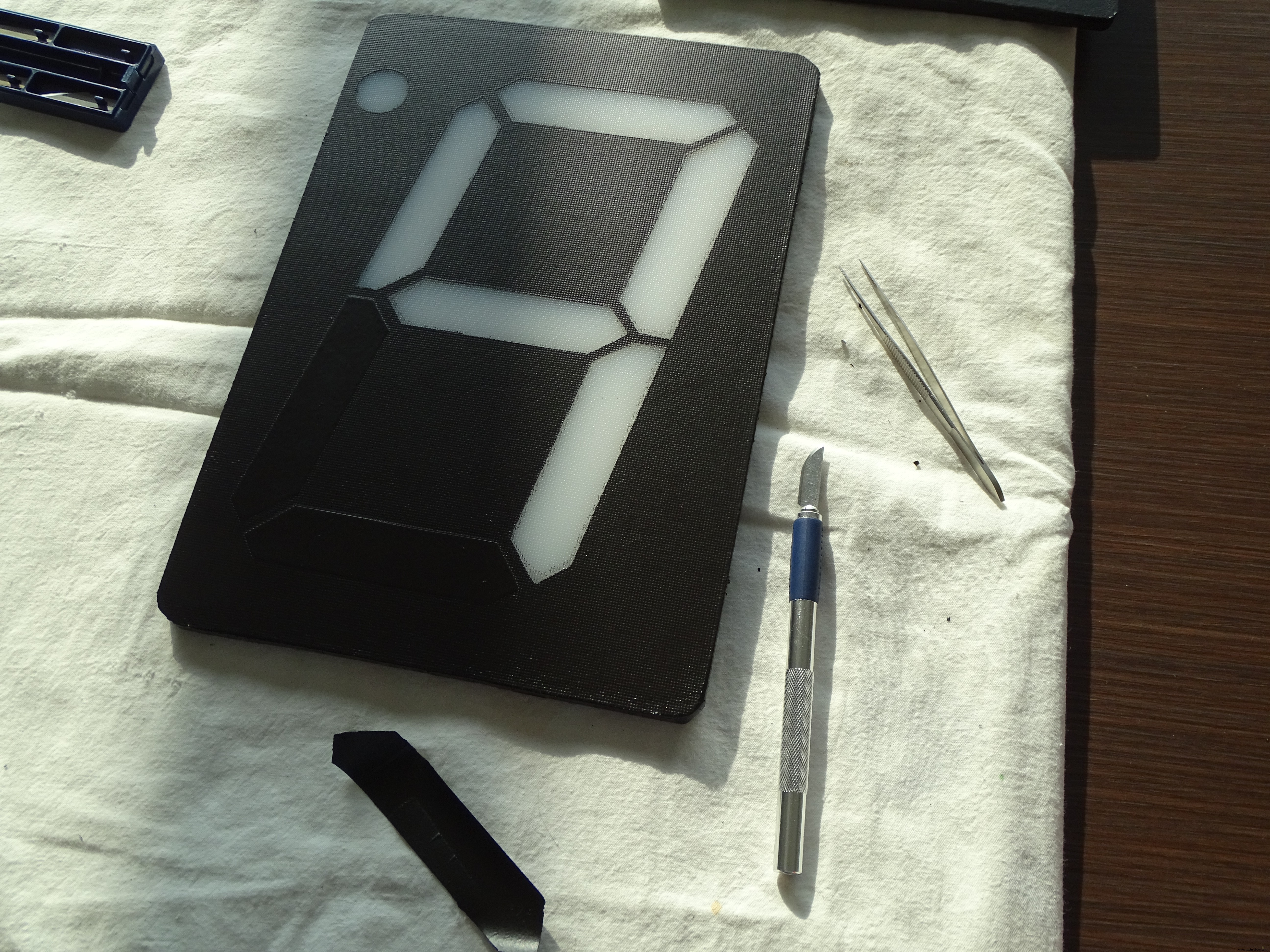 Create a Custom Arduino Bingo Machine with DIY A4‑Size 7‑Segment Displays