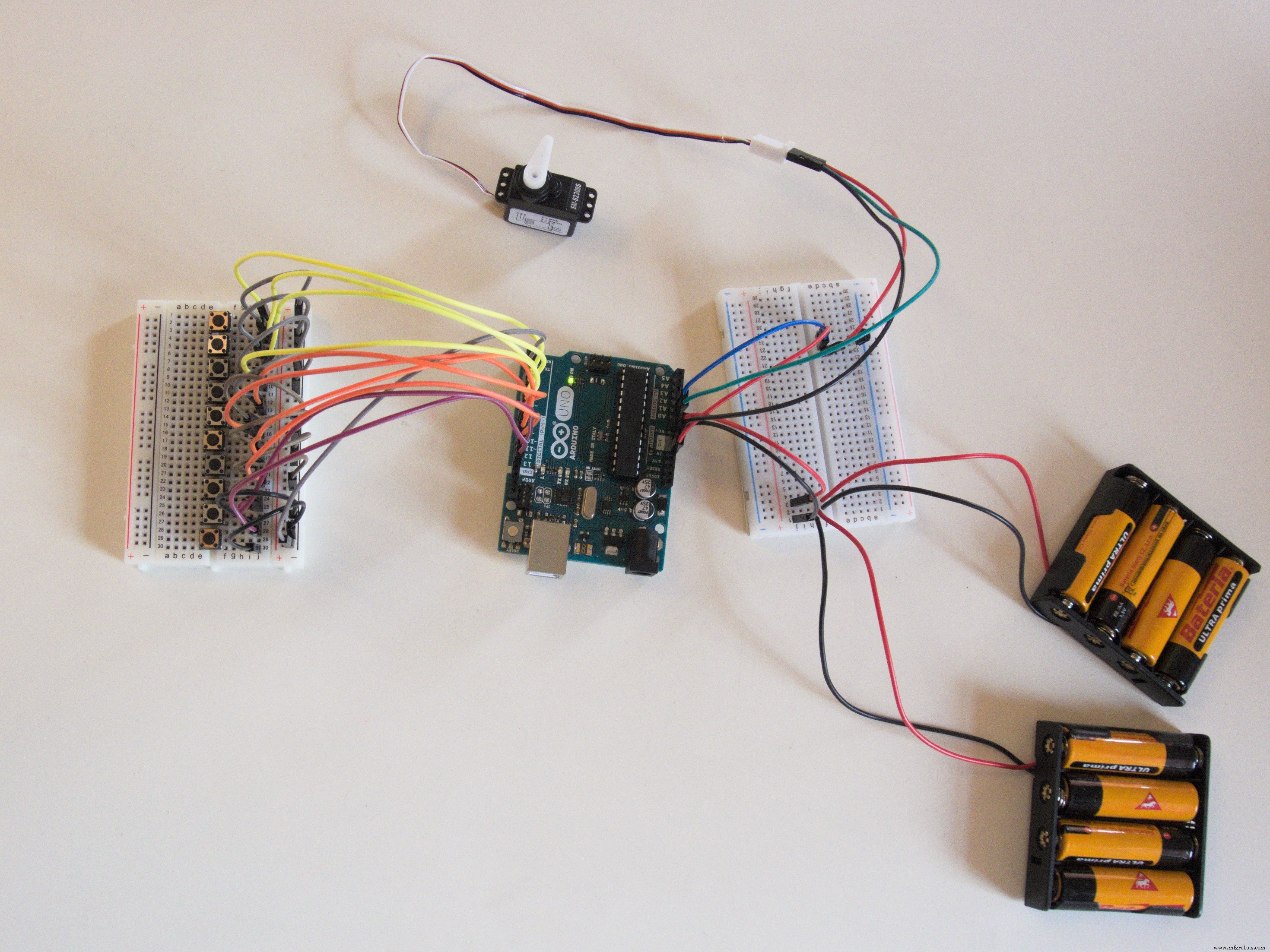 Efficiently Control 10 Buttons with a Single Interrupt on Arduino UNO