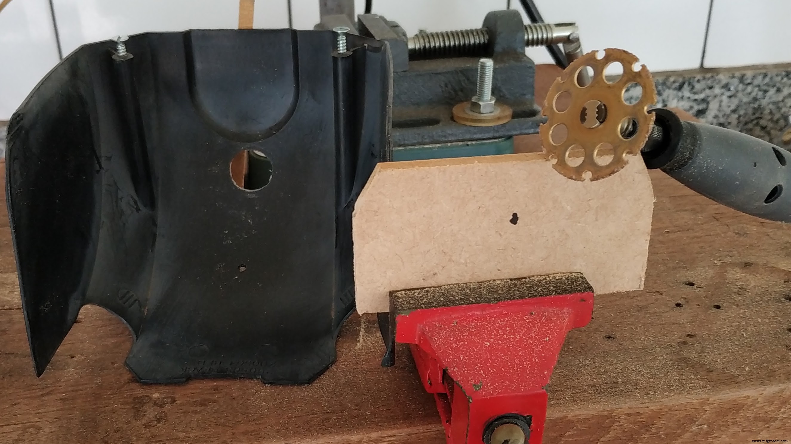 Advanced Smart Basketball Scoreboard with Bluetooth, Sensors & Real‑Time Updates