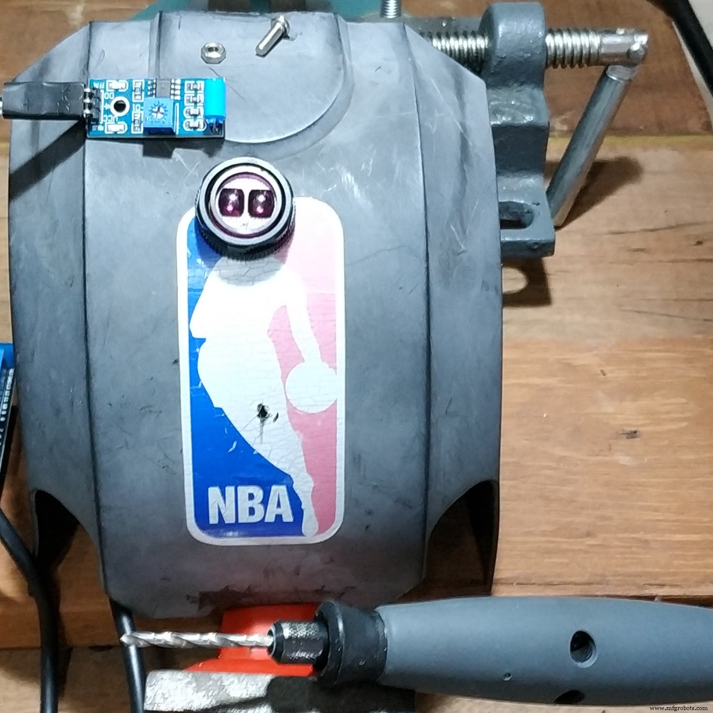 Advanced Smart Basketball Scoreboard with Bluetooth, Sensors & Real‑Time Updates