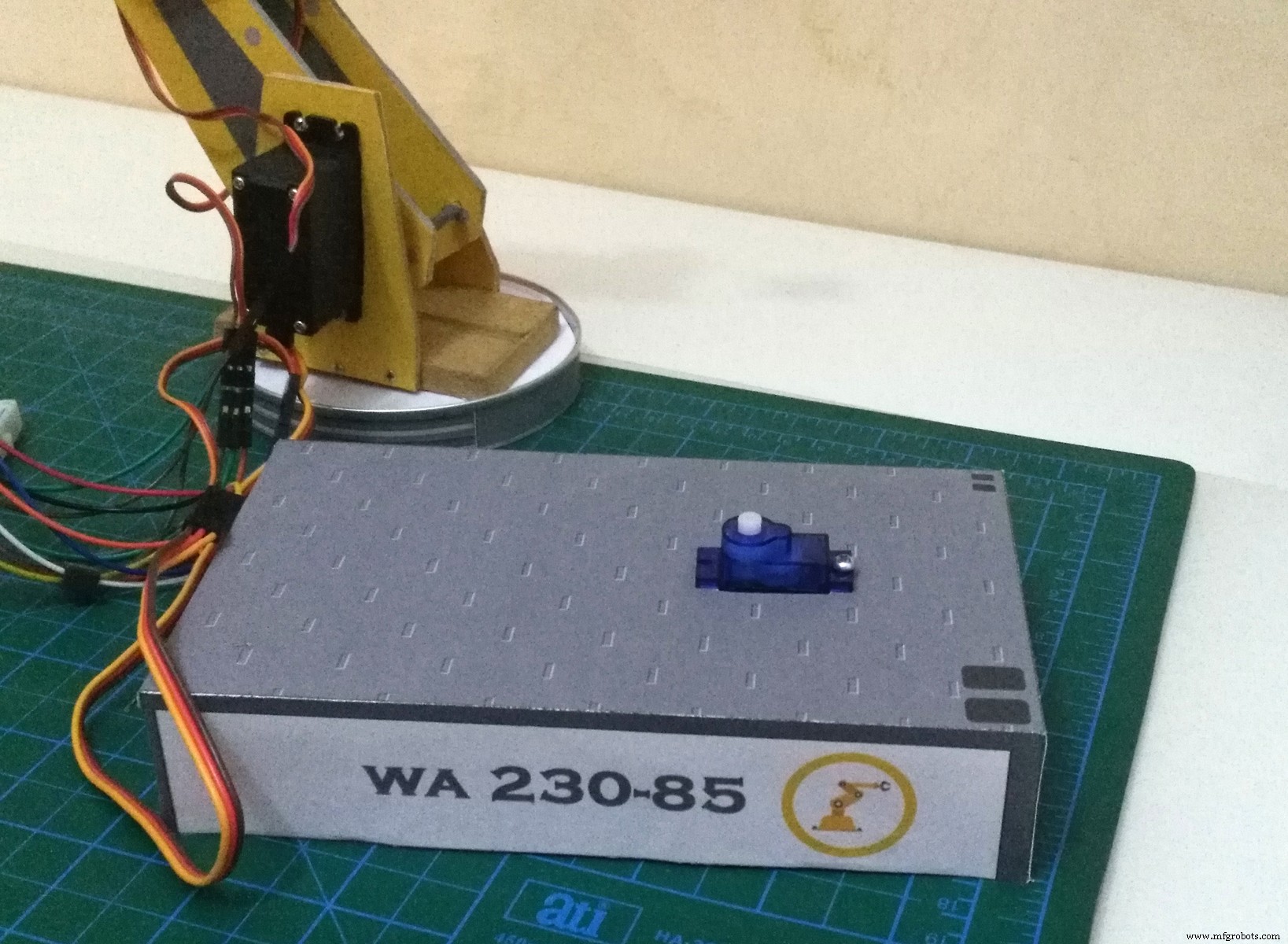 Build a Precise PC‑Controlled Robotic Arm with Arduino Nano & Tower Pro MG996R Servos