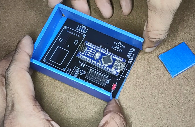 Build Your Own AI Assistant Robot Using Arduino & Python