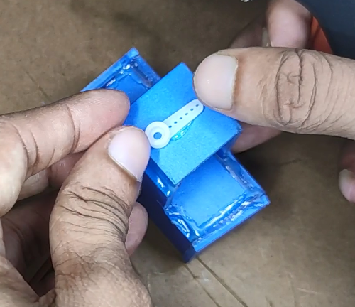 Build Your Own AI Assistant Robot Using Arduino & Python