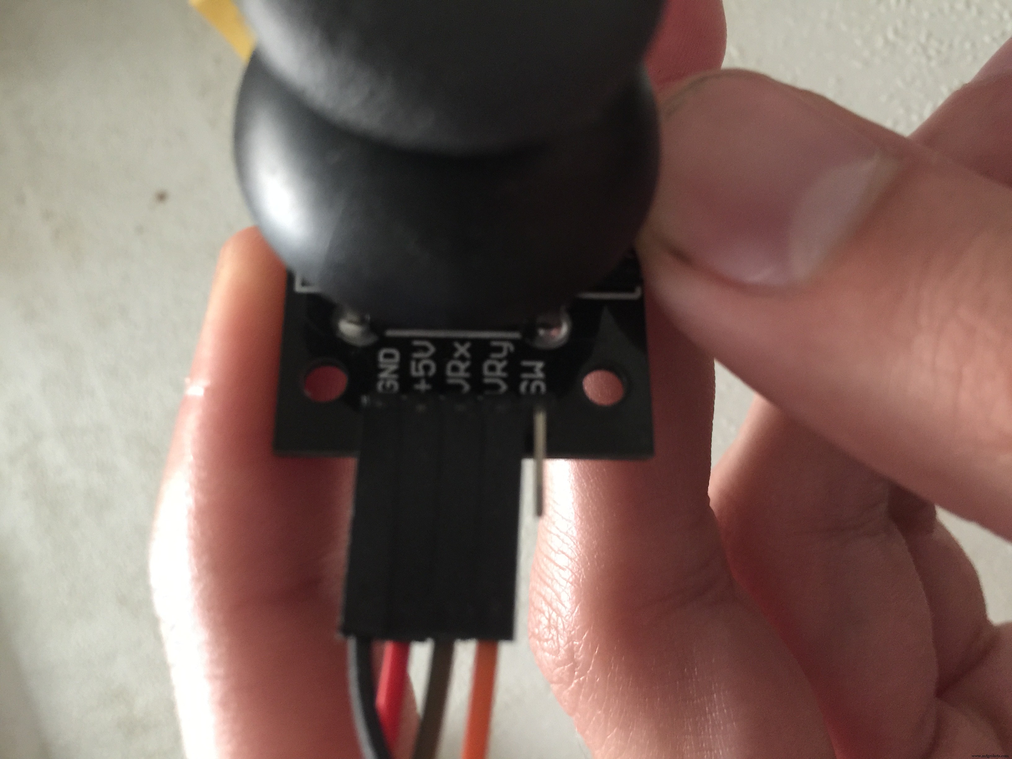 LED Whack‑a‑Mole Game with Arduino Uno – Interactive LED and Joystick Project