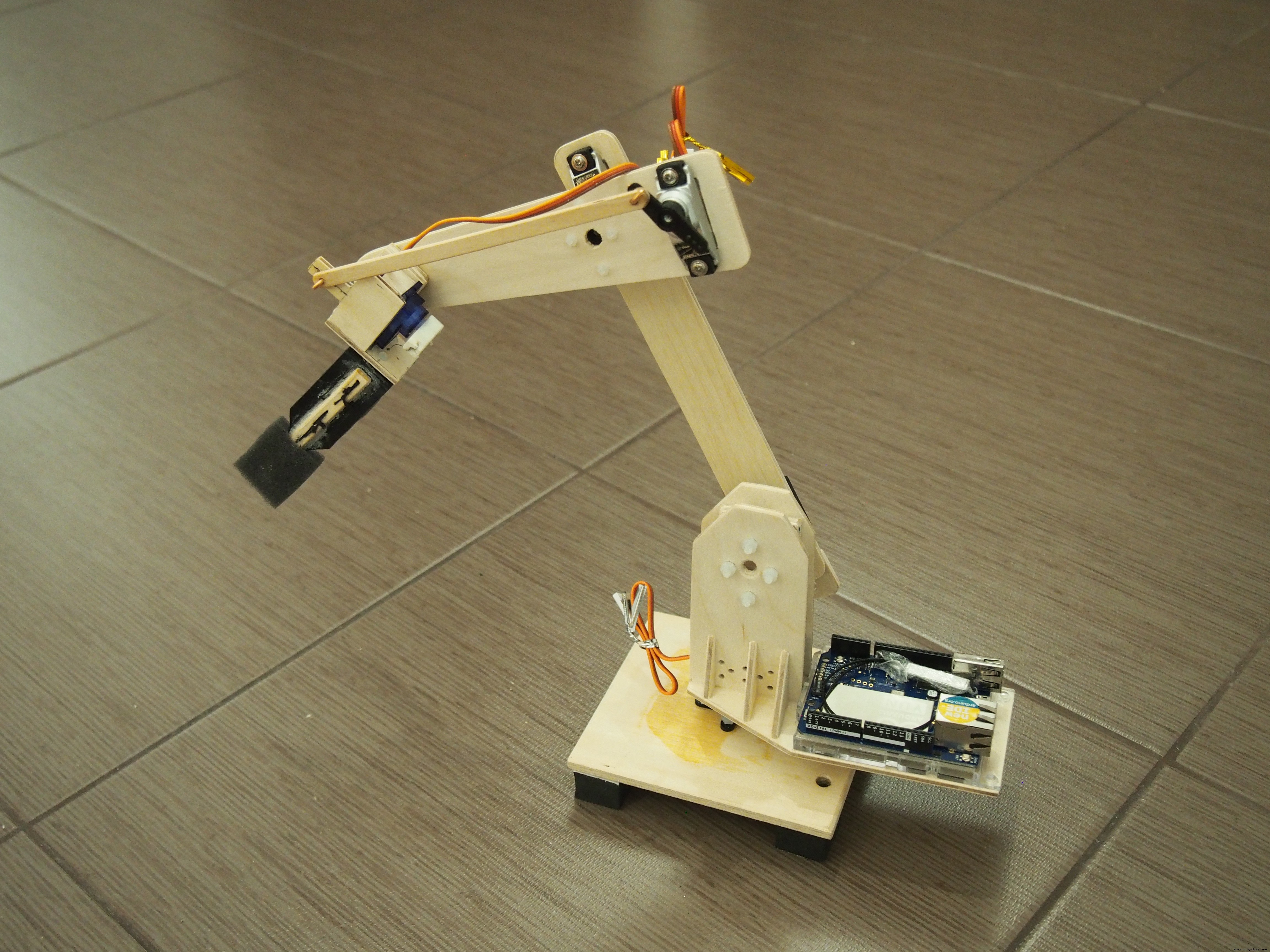 Arduino Yun IoT-Enabled 5-DOF Robotic Arm with Blynk Control