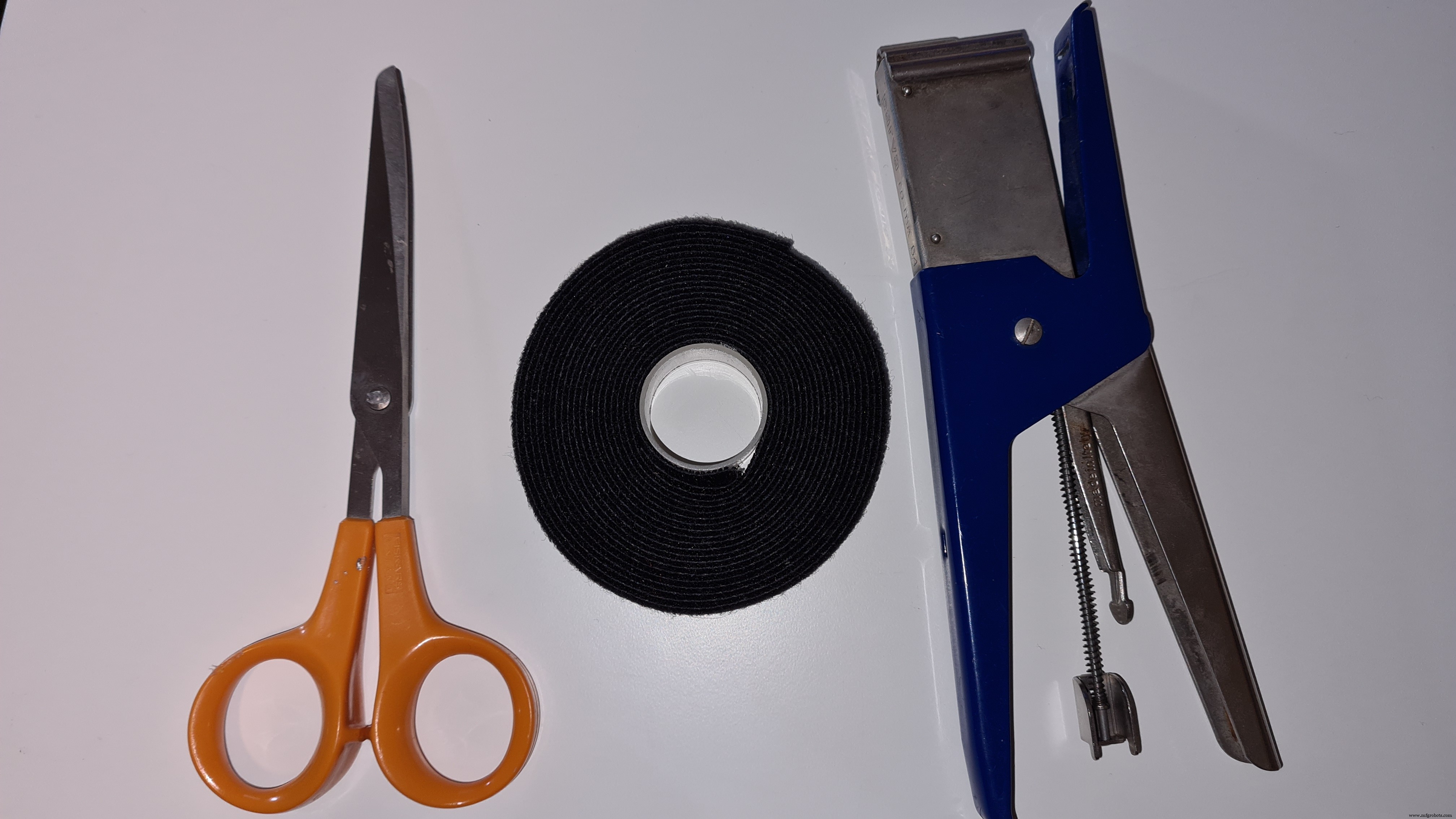 Smart Automatic Hand Sanitizer – Effortless Hygiene with Arduino-Controlled System