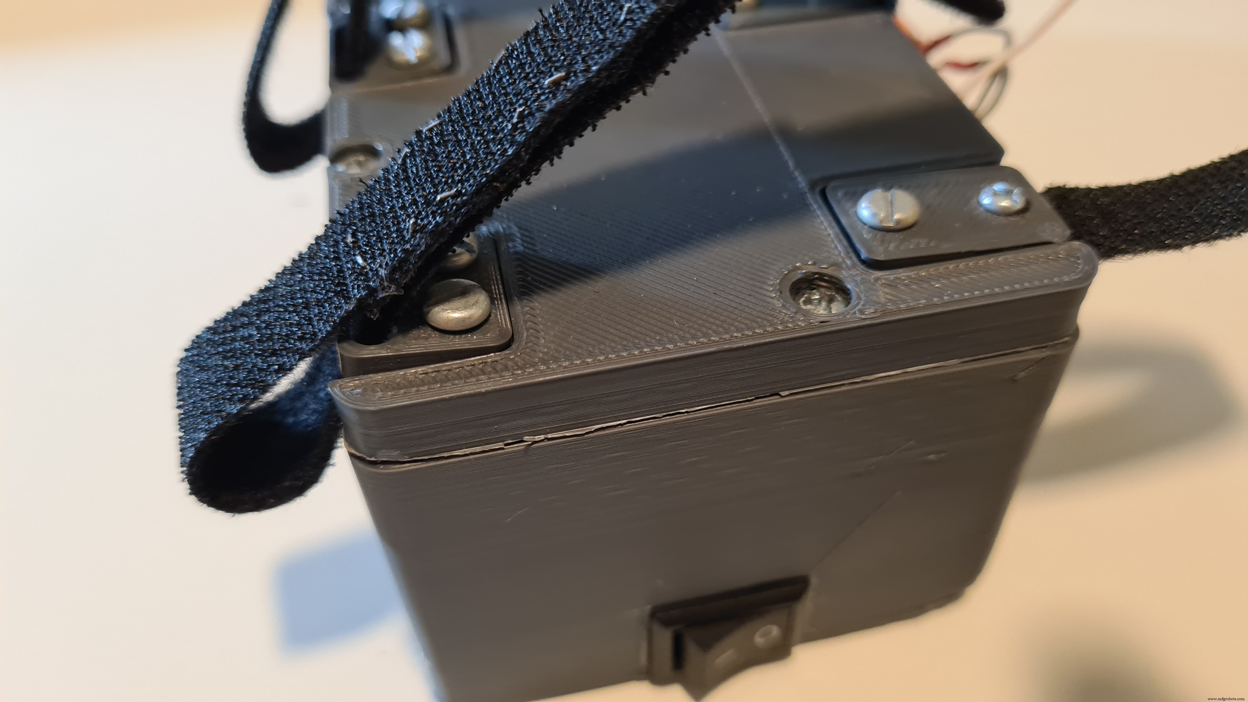 Smart Automatic Hand Sanitizer – Effortless Hygiene with Arduino-Controlled System