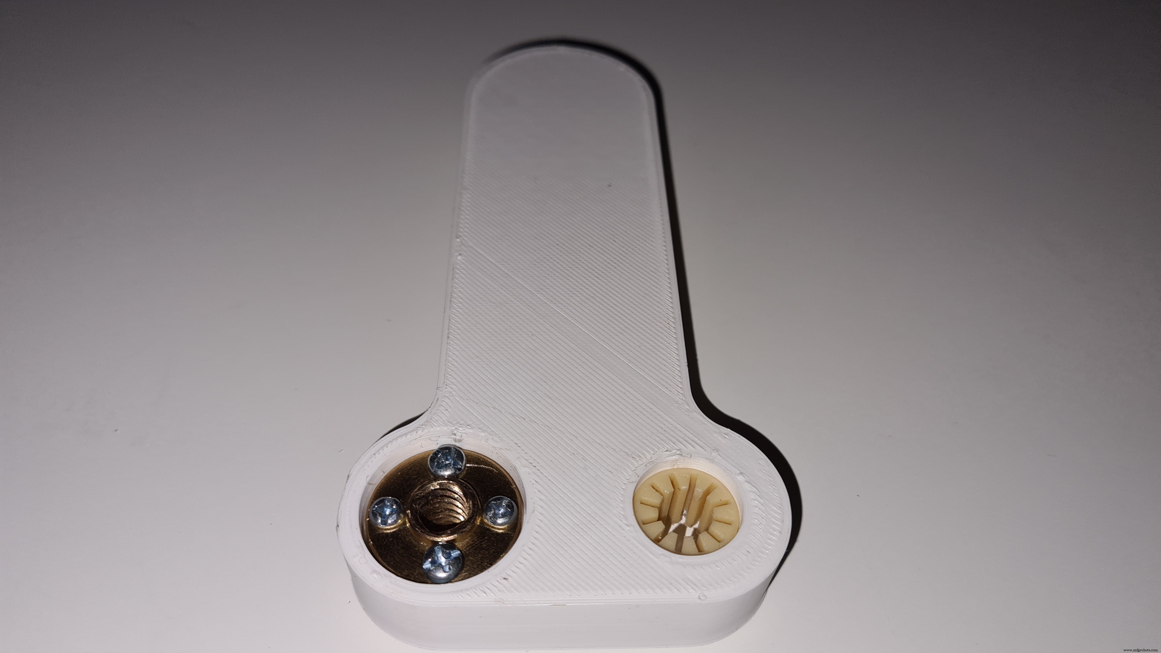 Smart Automatic Hand Sanitizer – Effortless Hygiene with Arduino-Controlled System