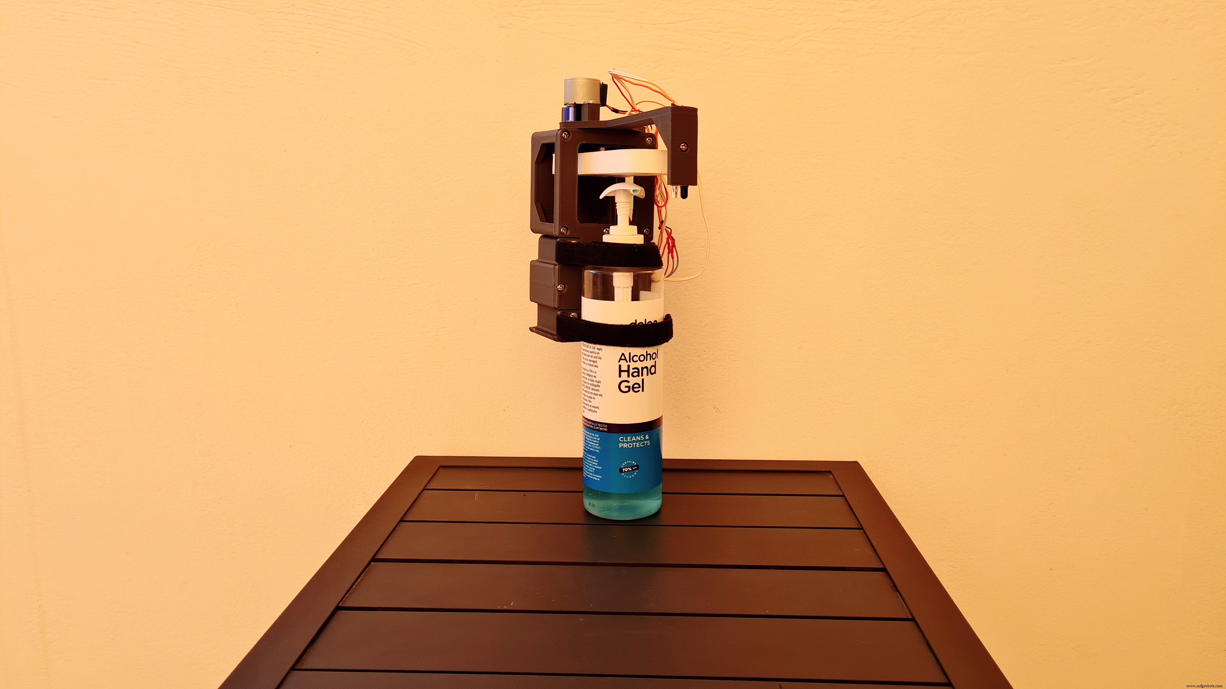 Smart Automatic Hand Sanitizer – Effortless Hygiene with Arduino-Controlled System