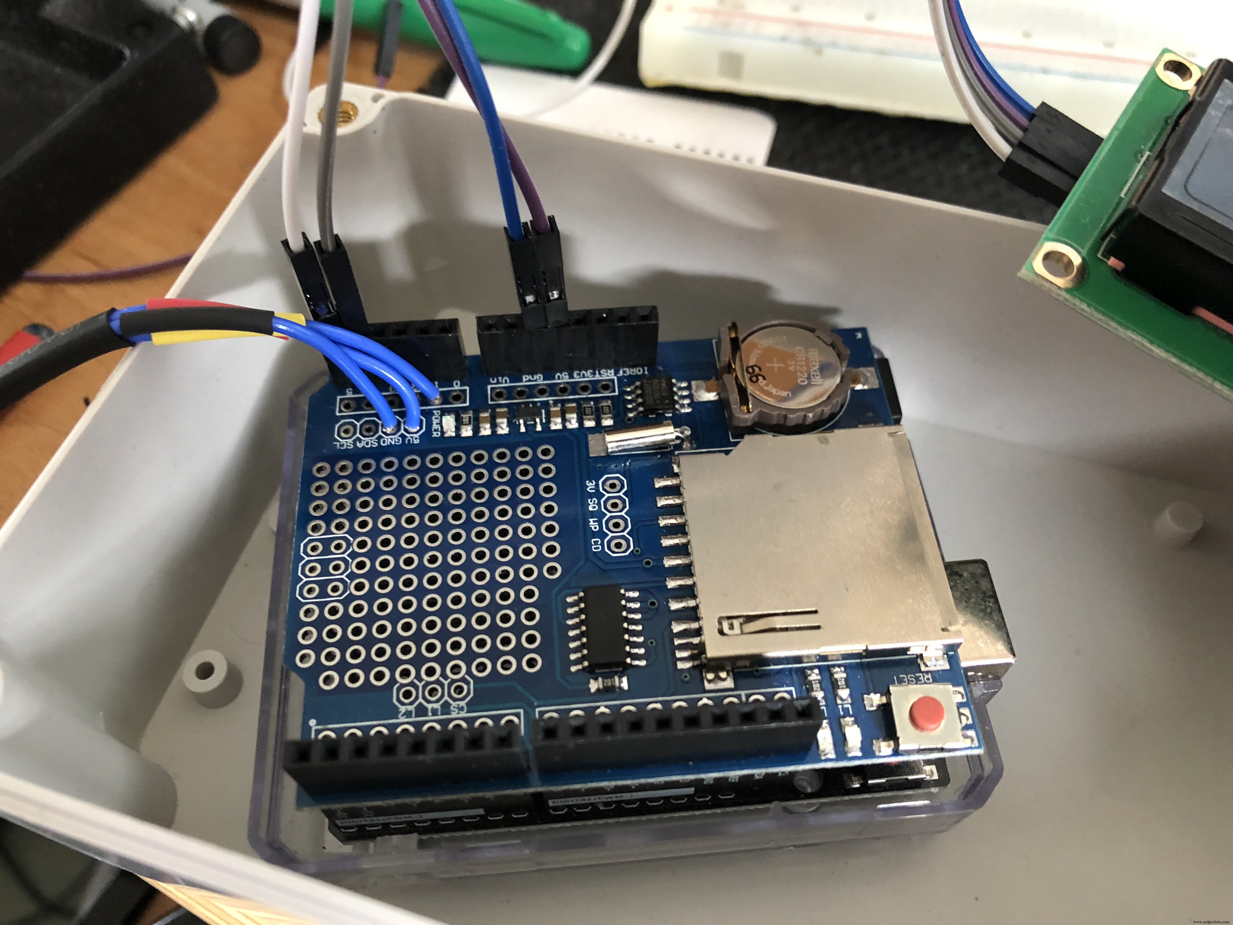 Arduino-Based Pressure Sensor & Data Logger for Accurate Air Pressure Monitoring
