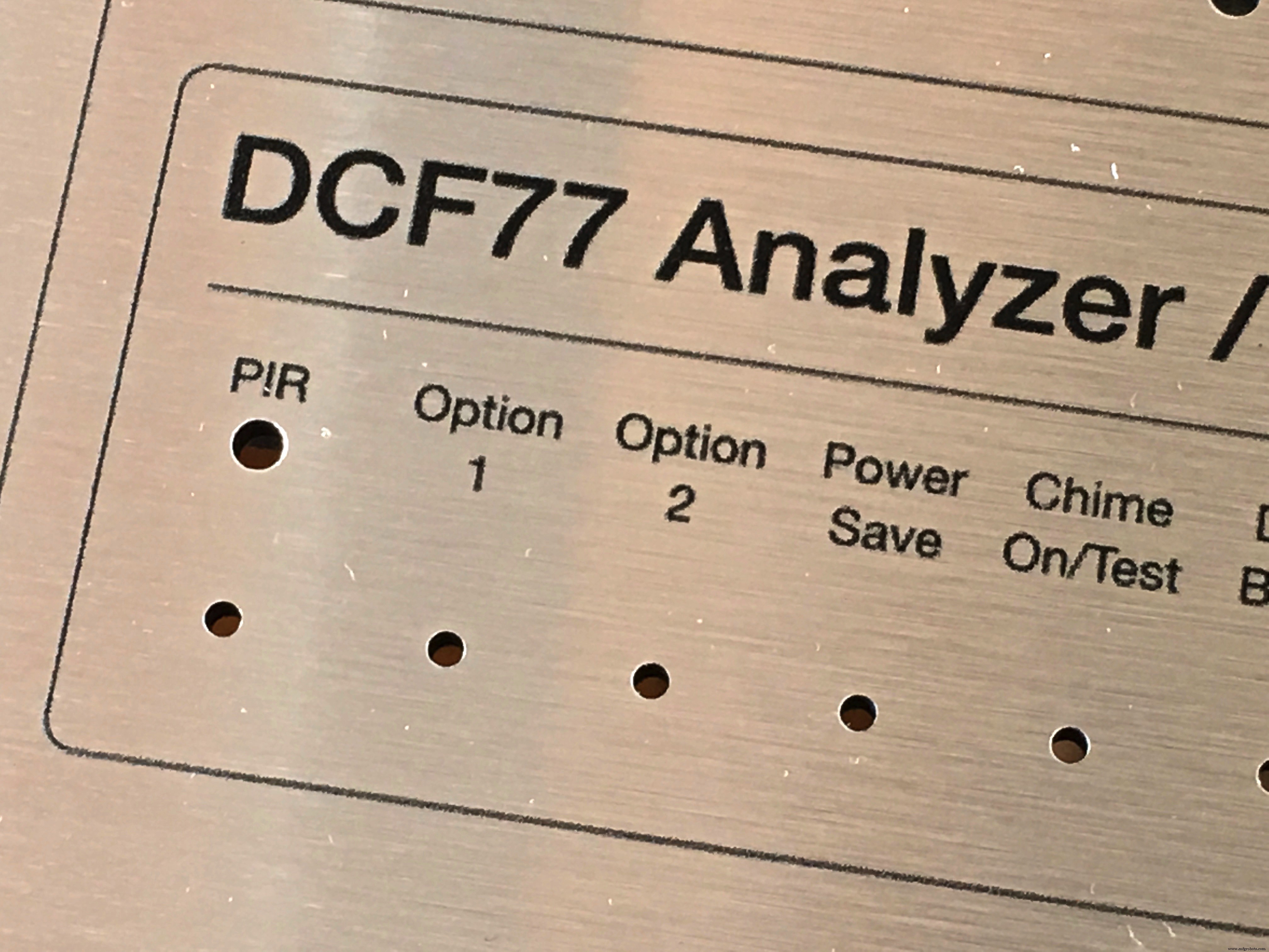 DCF77 Radio Clock & Analyzer v2.0 – Arduino Mega/UNO Project