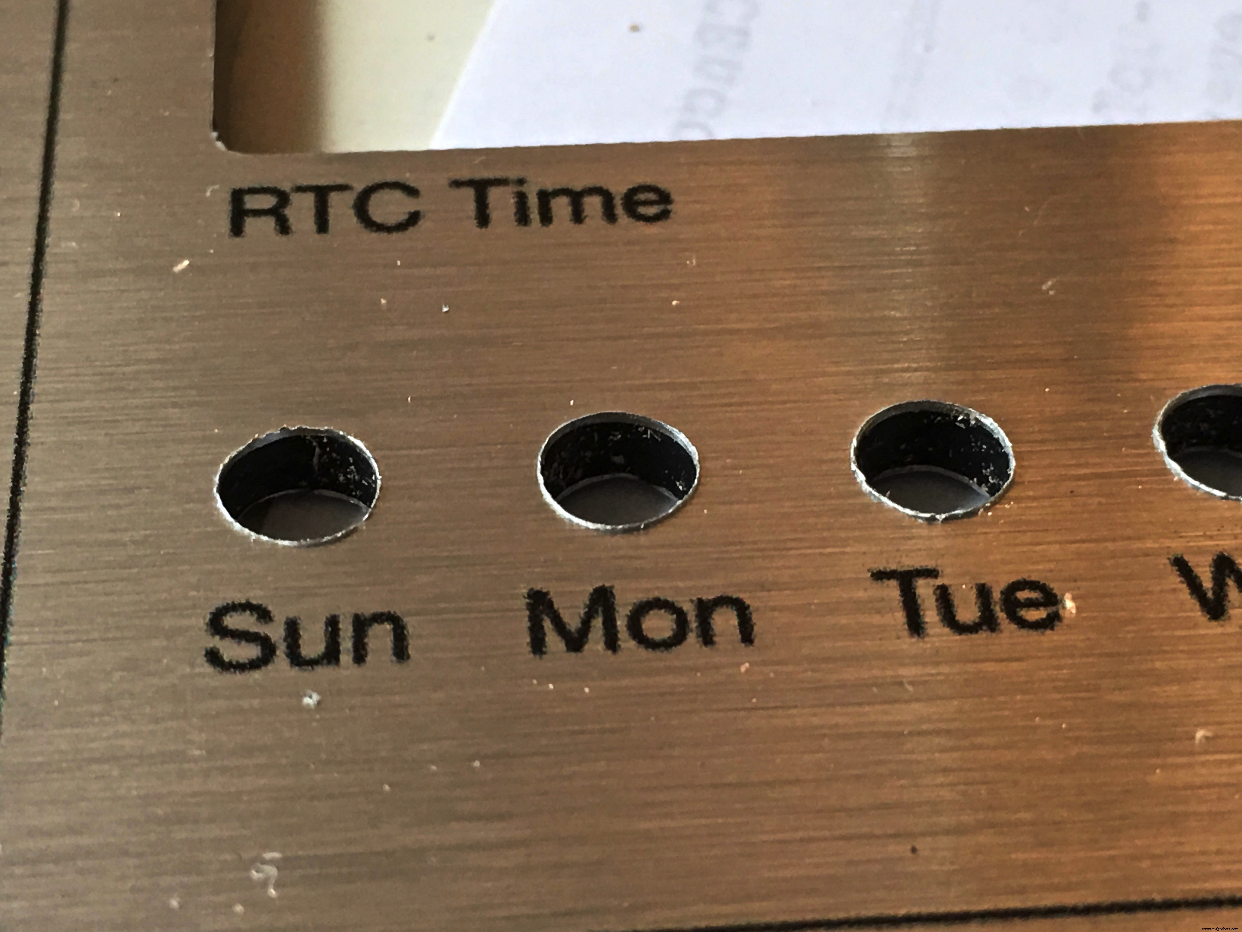 DCF77 Radio Clock & Analyzer v2.0 – Arduino Mega/UNO Project