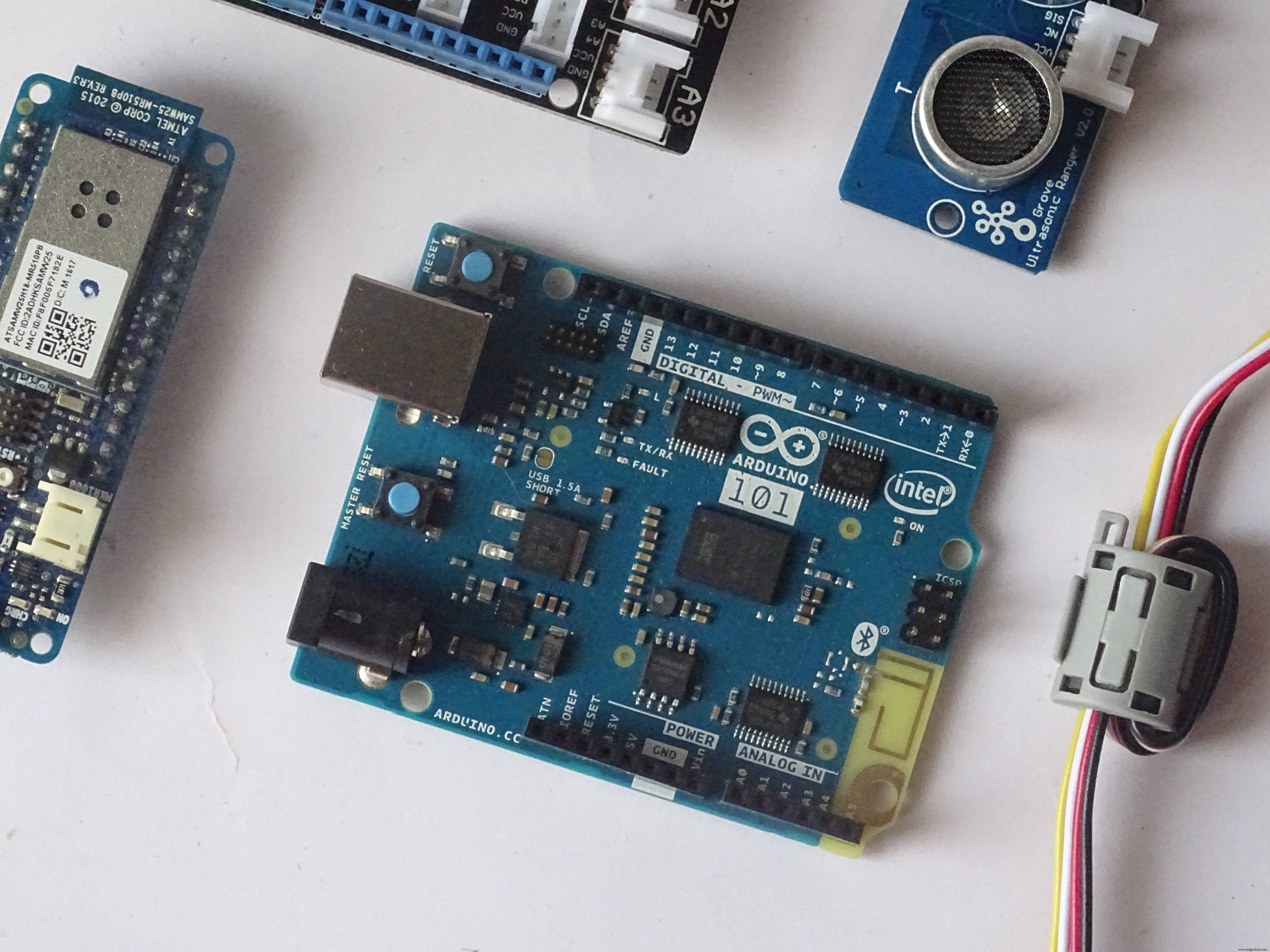 Advanced Smart Waste Monitoring with Arduino 101: BLE & WiFi Integration
