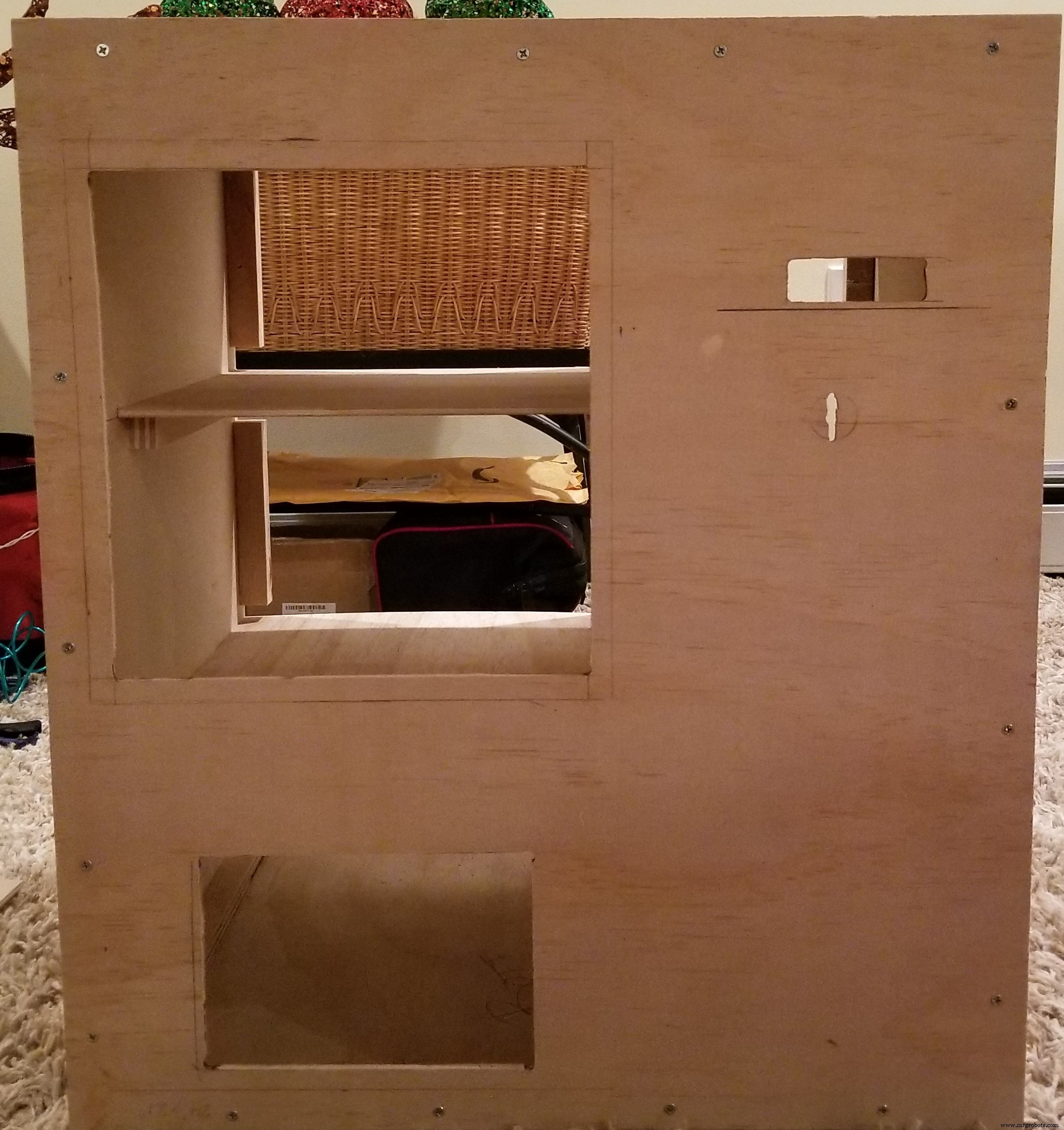 Build Your Own Coin-Operated Personal Vending Machine: Parts & Assembly Guide