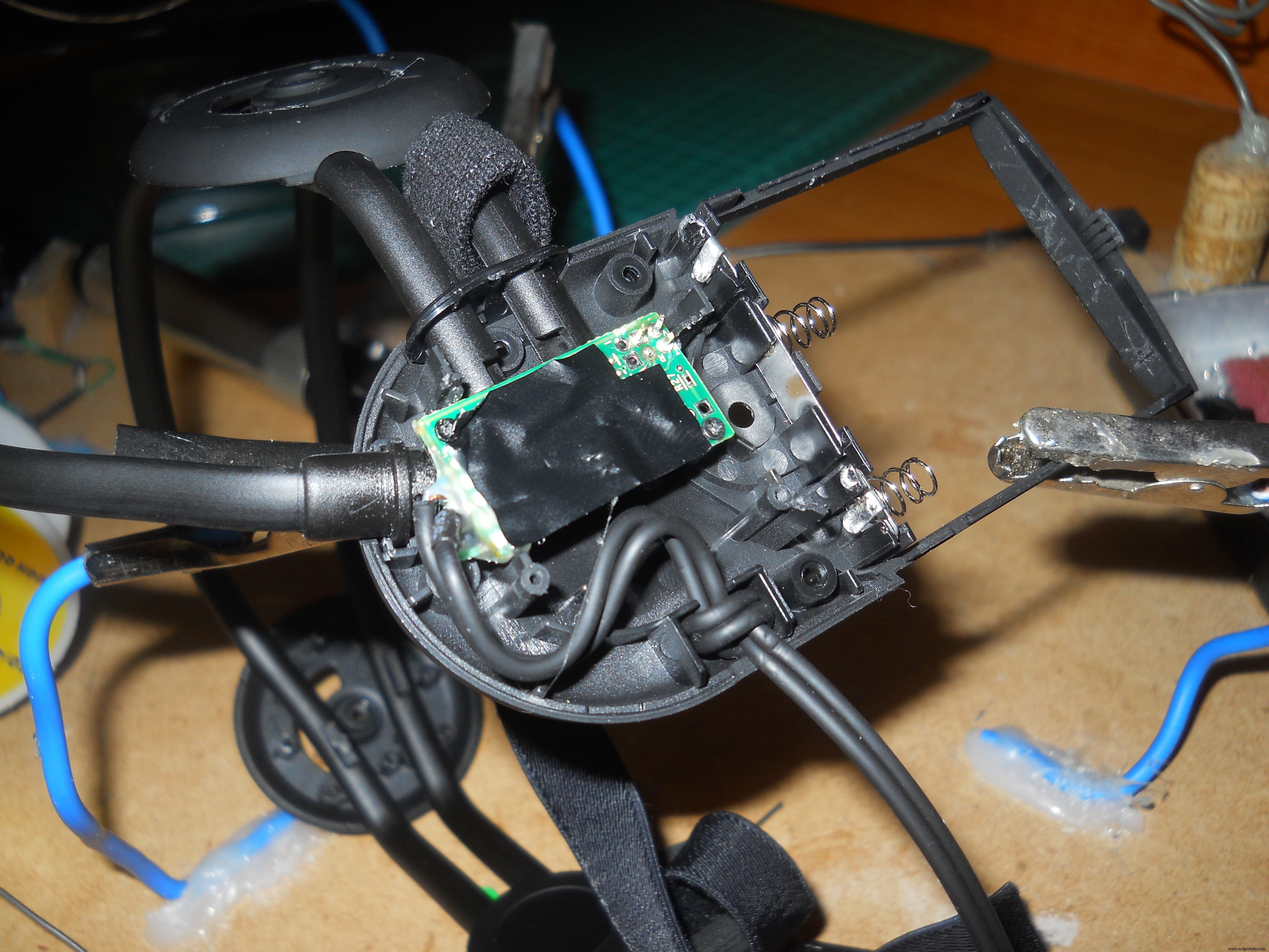 Control Your Robot with Brainwaves: A Comprehensive Arduino Project