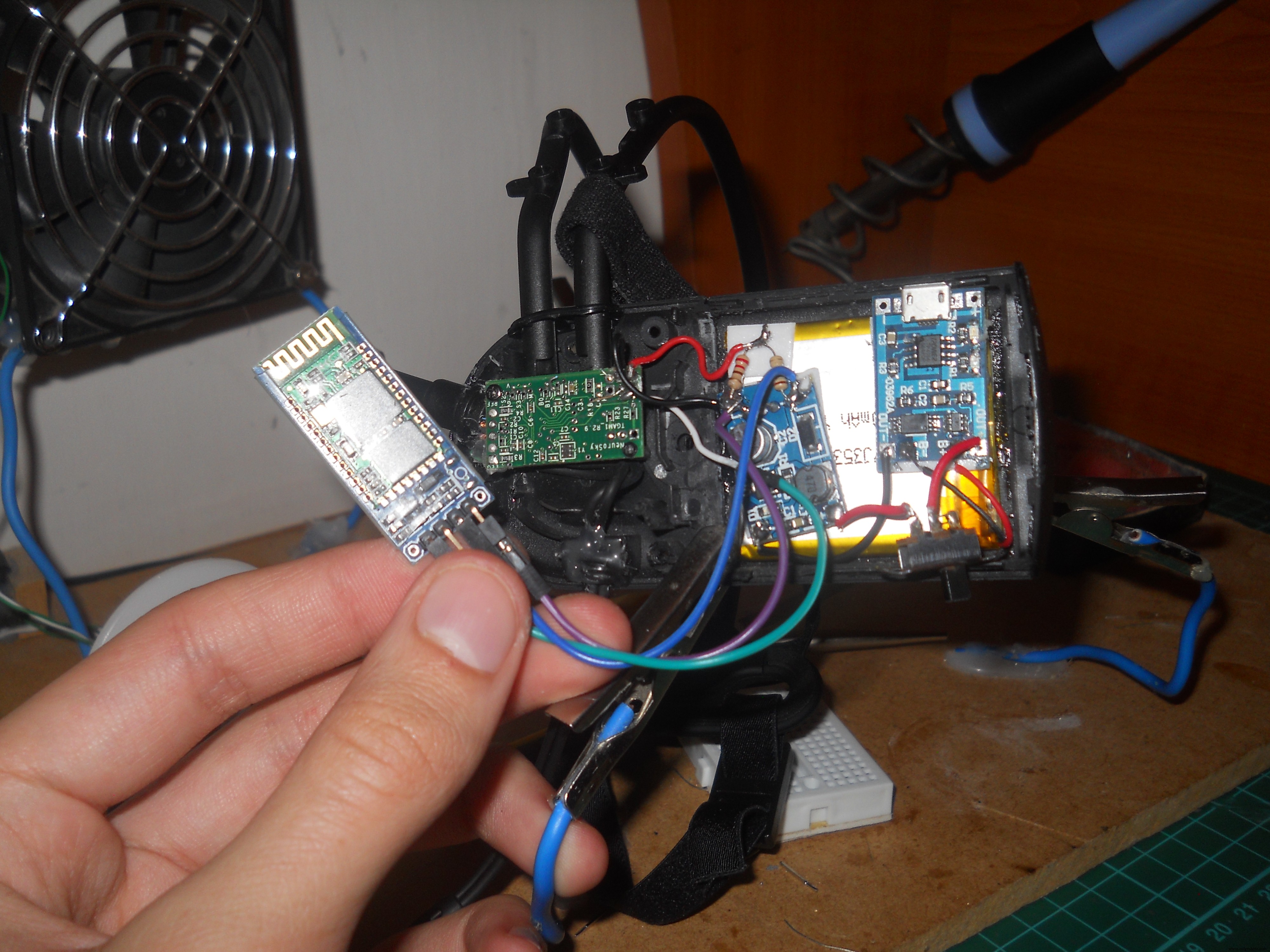 Control Your Robot with Brainwaves: A Comprehensive Arduino Project
