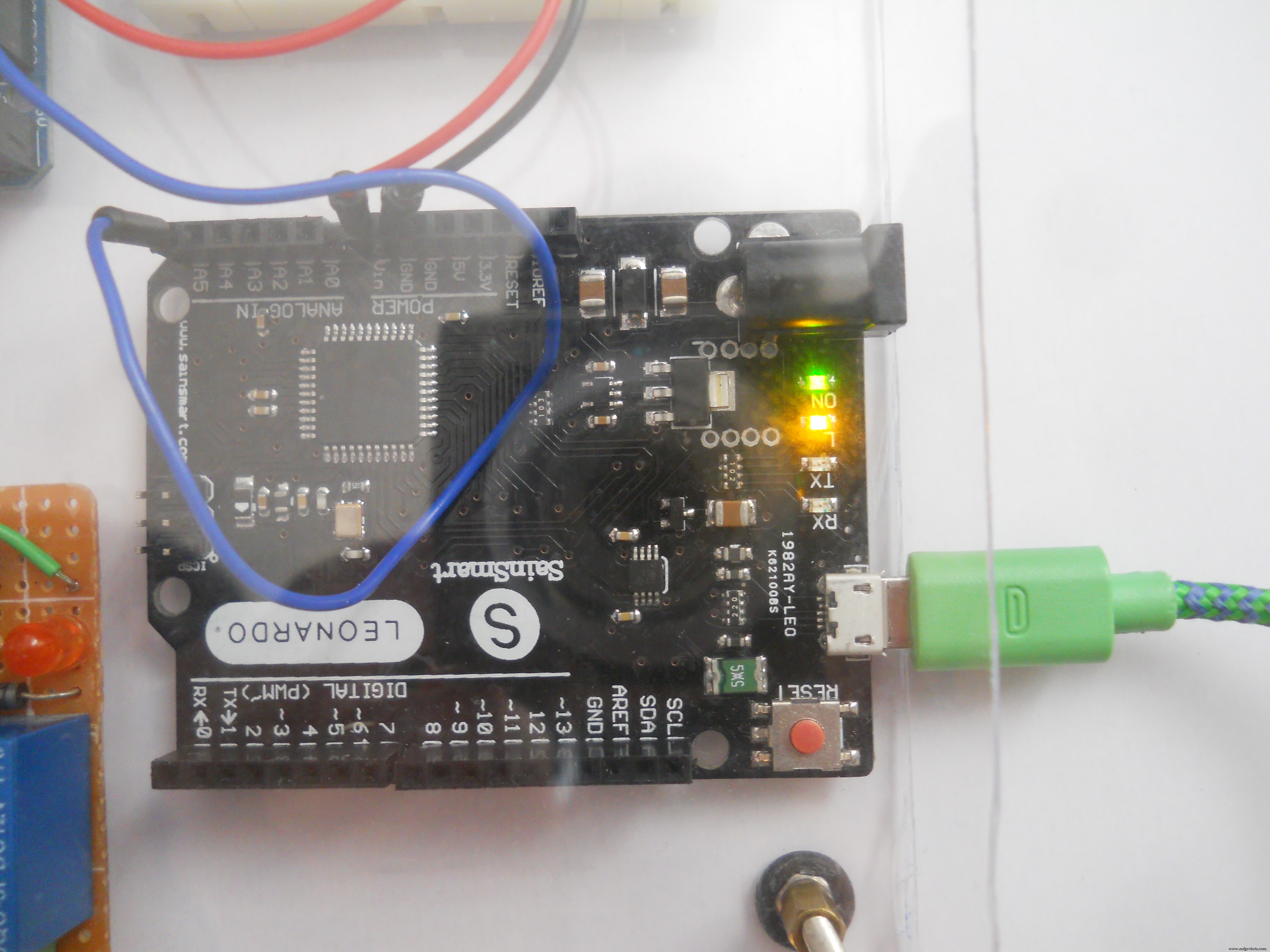 Control Your Robot with Brainwaves: A Comprehensive Arduino Project