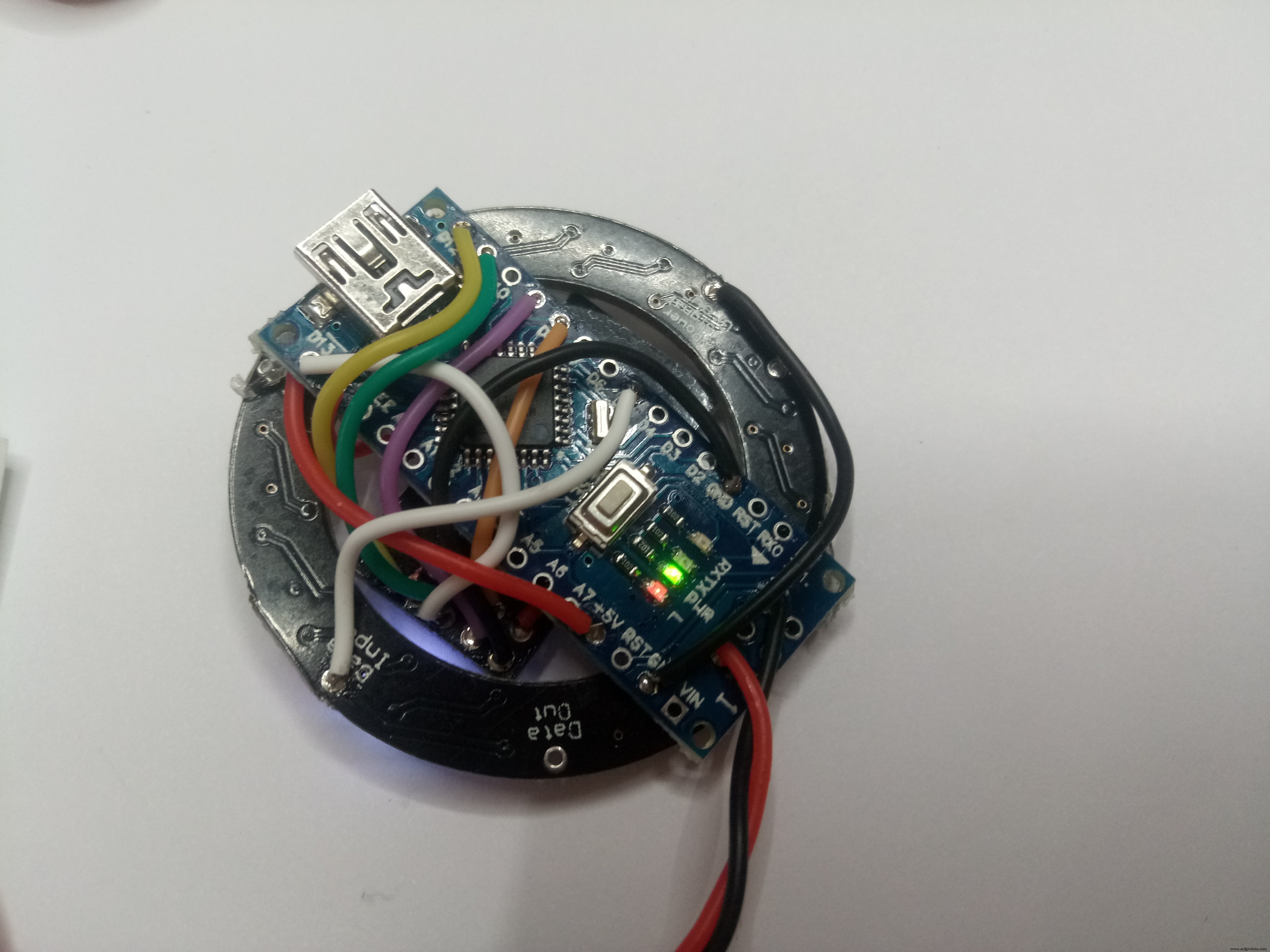 Wireless ECG Heart Rate Monitor: Wearable Design with Arduino Nano & nRF24