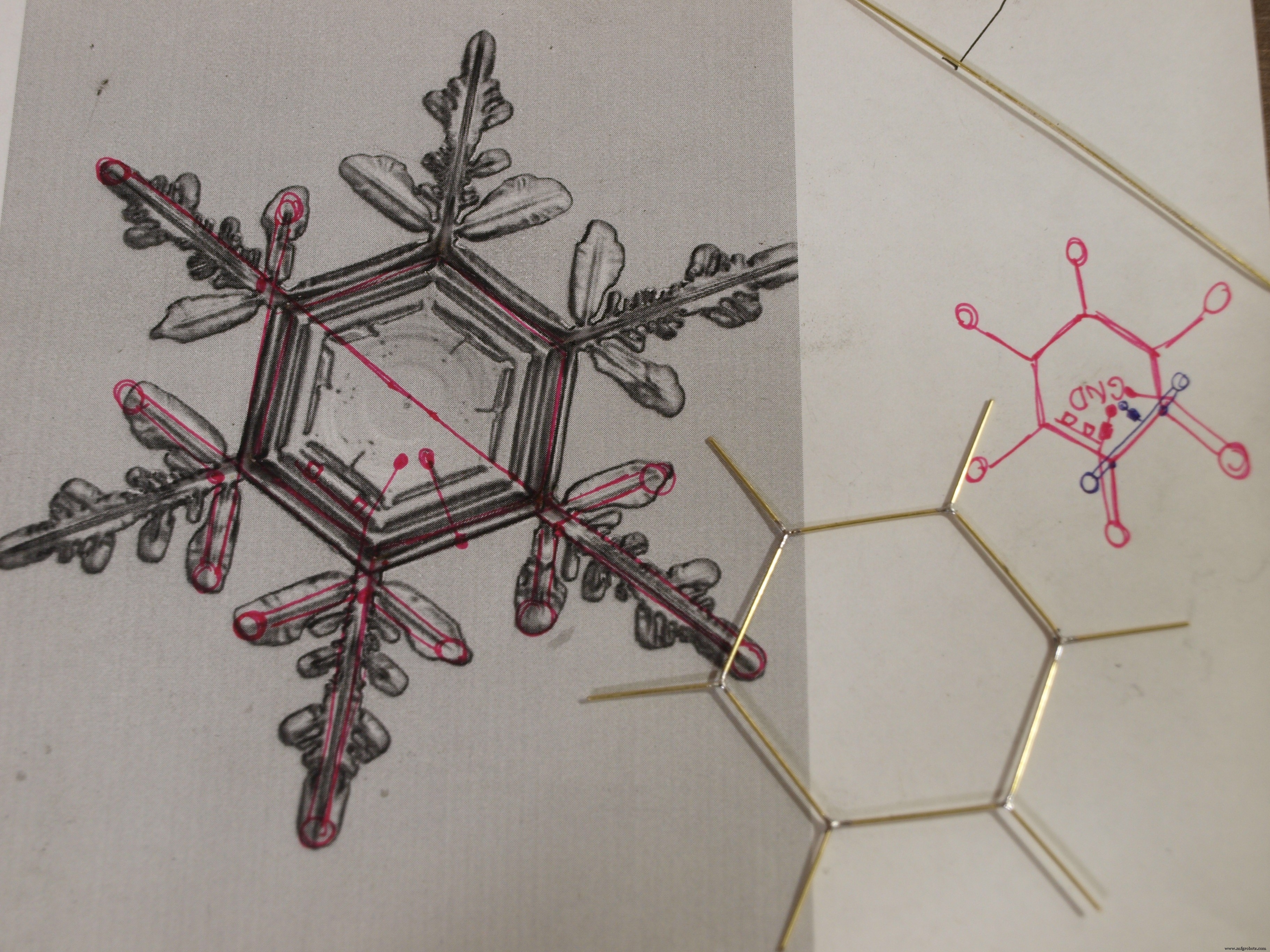 DIY Arduino Snowflake: 30‑LED LED Display Project