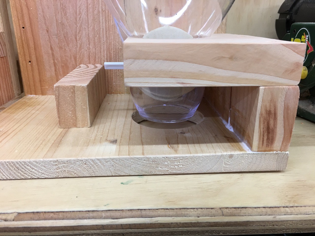 Build Your Own Smart Pet Feeder with Arduino Nano